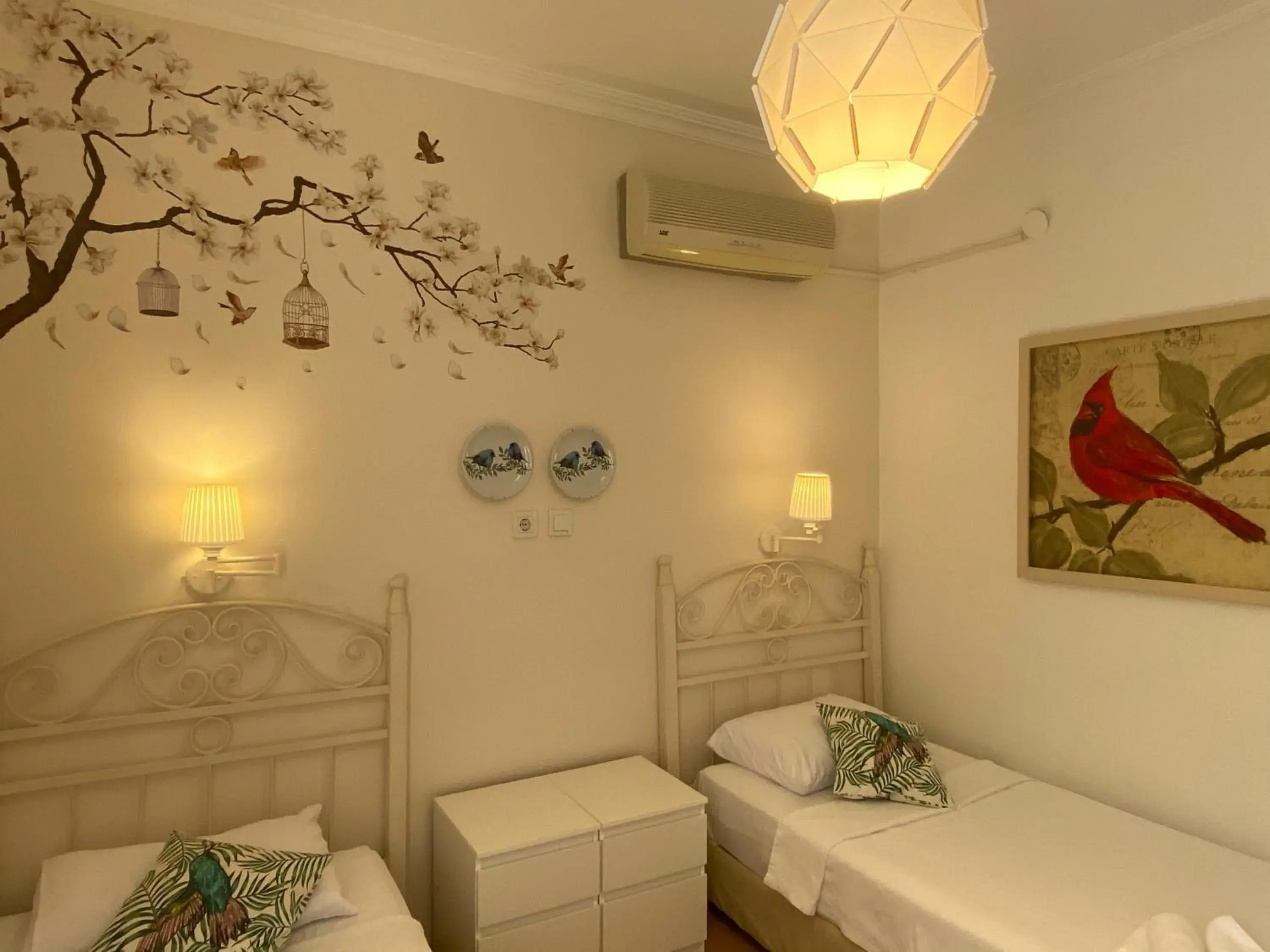 Comfort Twin Room in Bodrum Sade Pension Comfort Twin Room in Bodrum Sade Pension