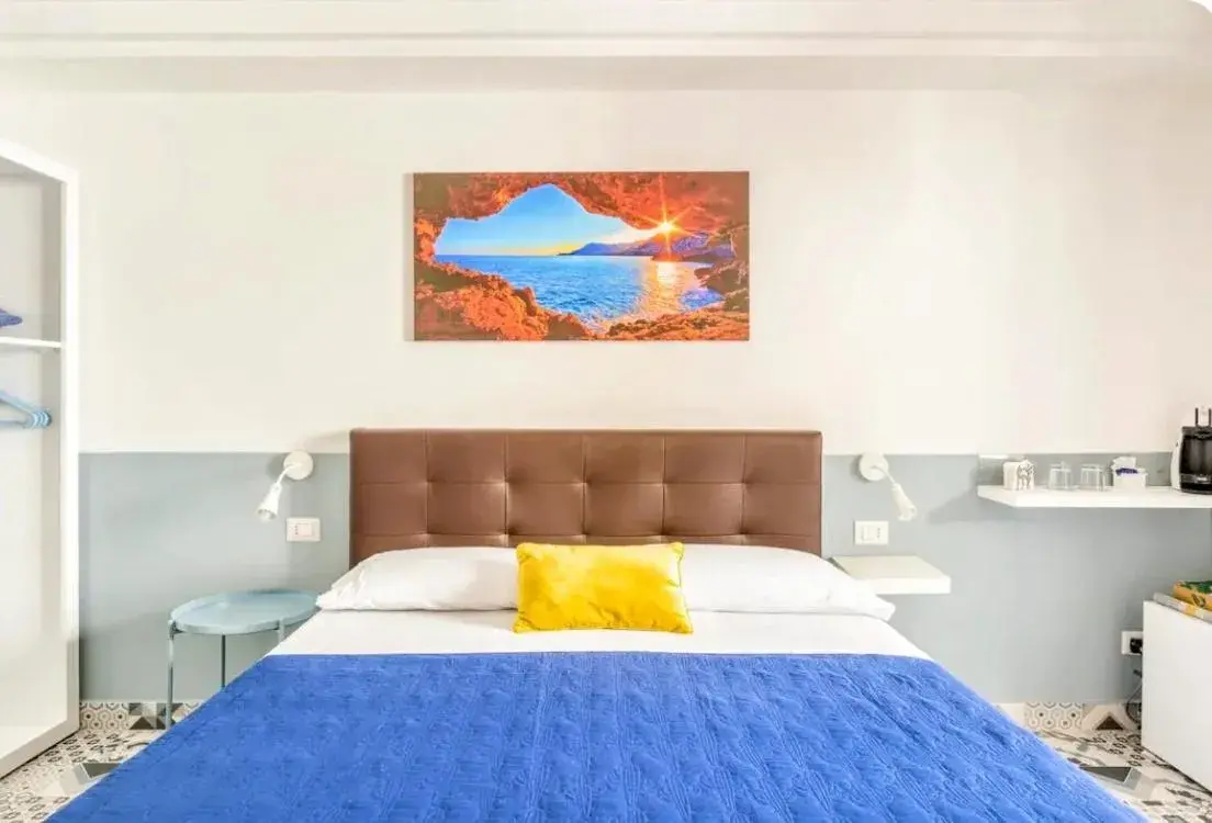 Comfort Triple Room - single occupancy in GaVi Sorrento Comfort Triple Room - single occupancy in GaVi Sorrento