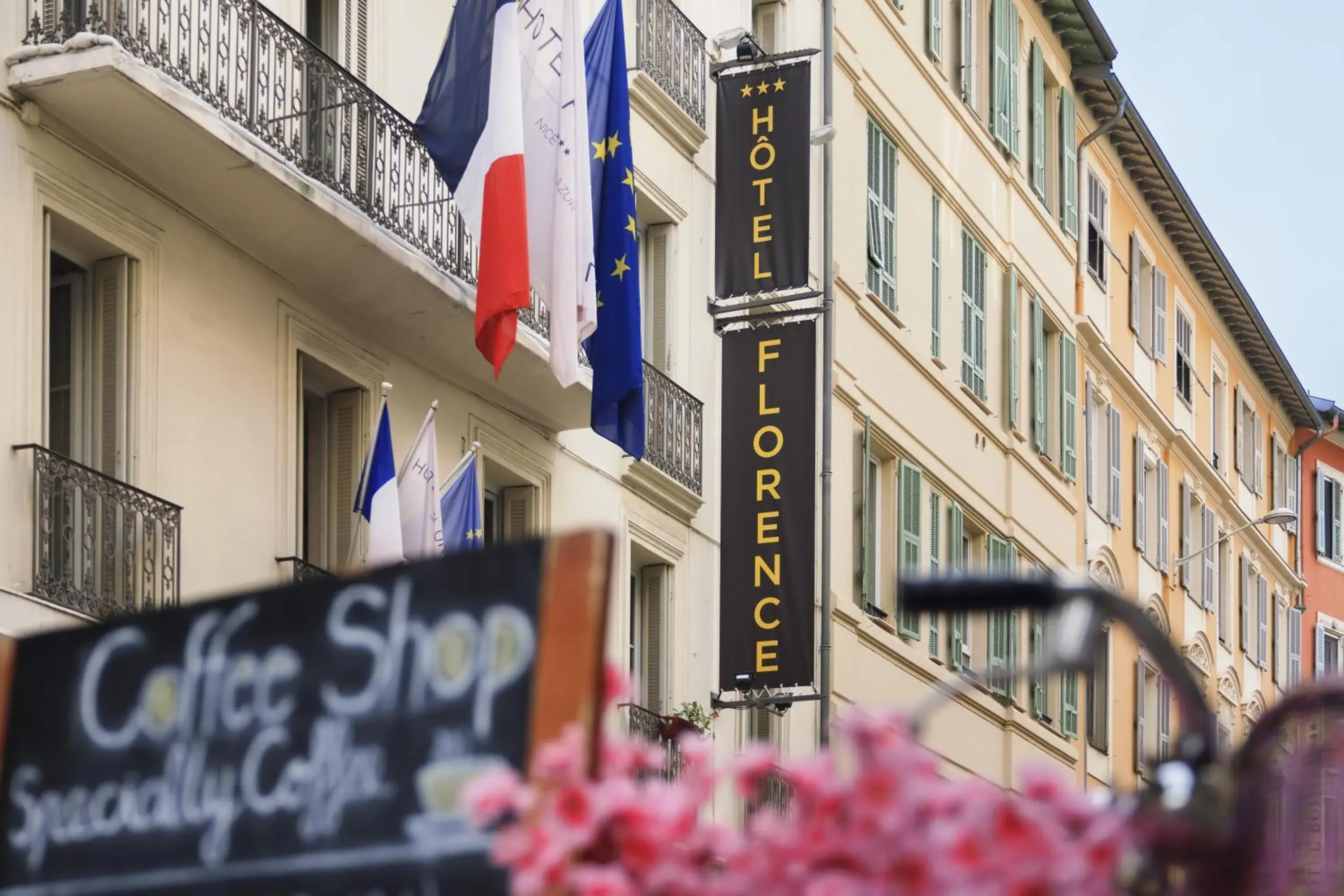 Facade/entrance in Hotel Florence Nice Facade/entrance in Hotel Florence Nice
