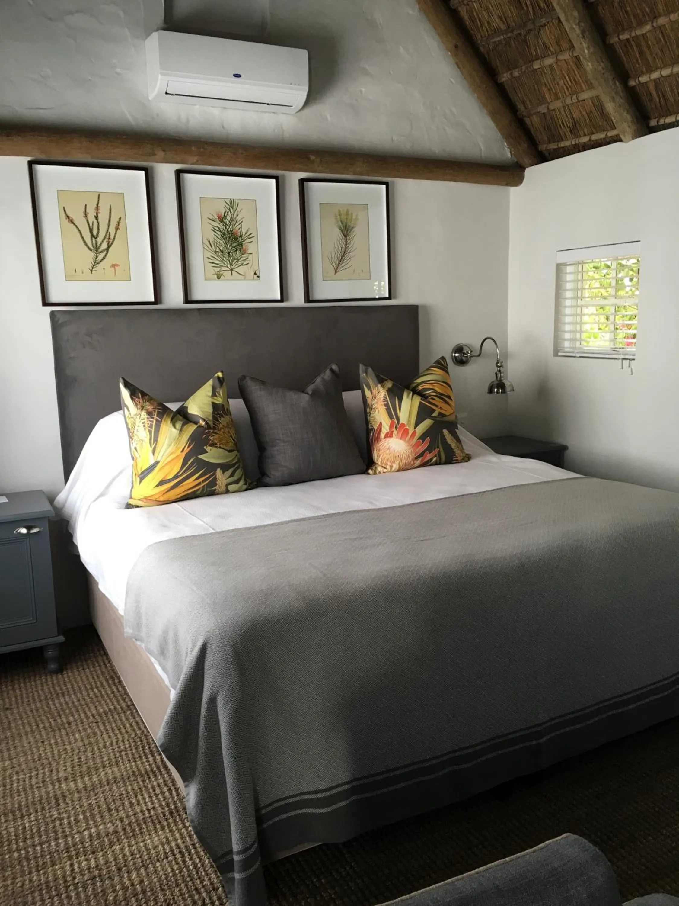 Decorative detail, Bed in Hunter's Country House