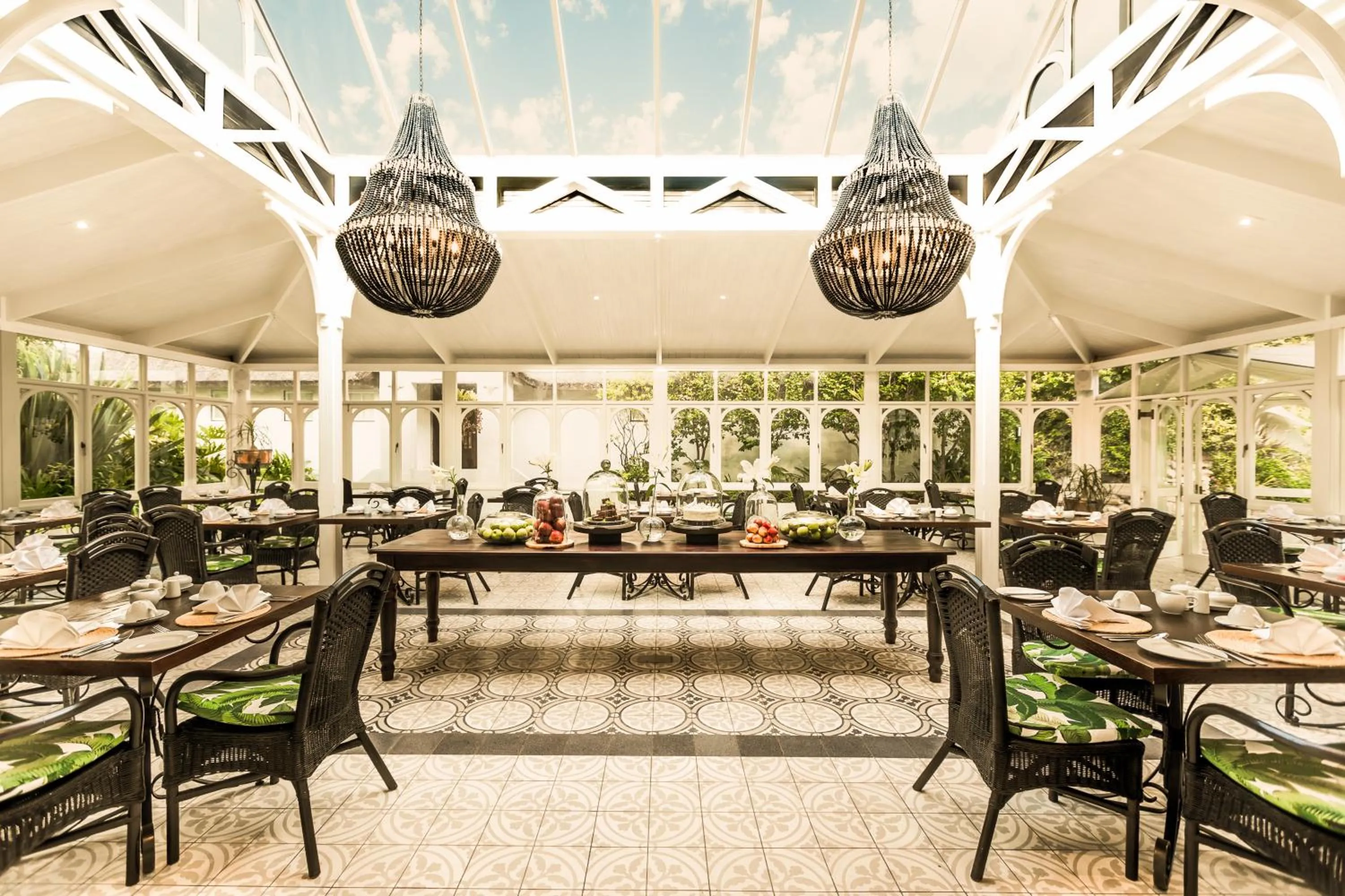 Restaurant/places to eat in Hunter's Country House