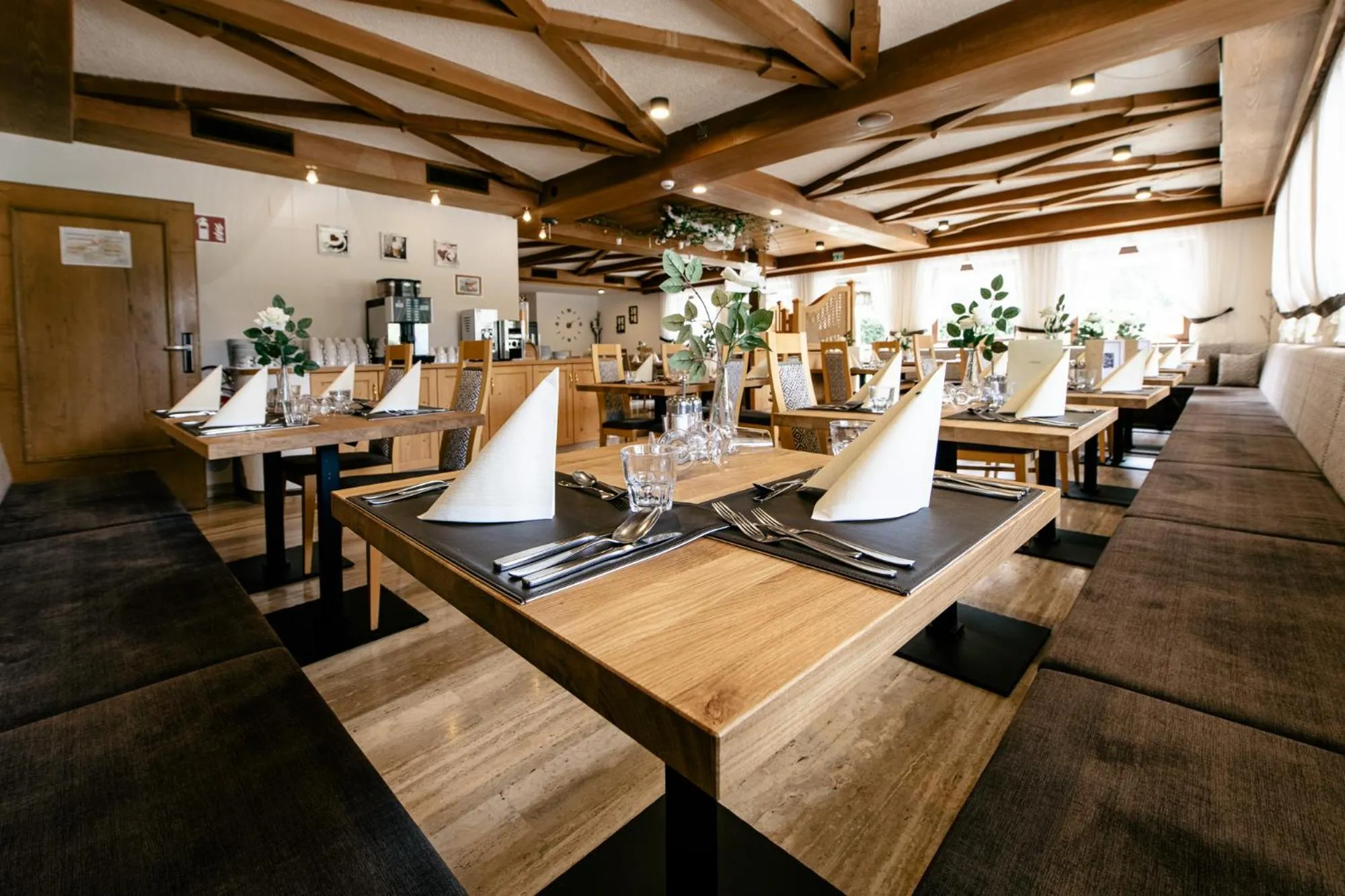 Restaurant/places to eat in Hotel Bacher