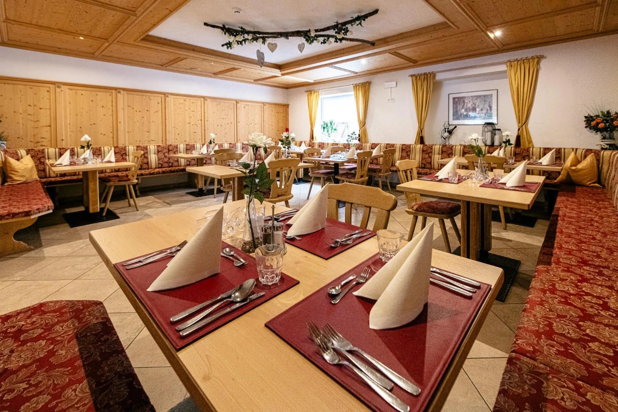 Restaurant/places to eat in Hotel Bacher