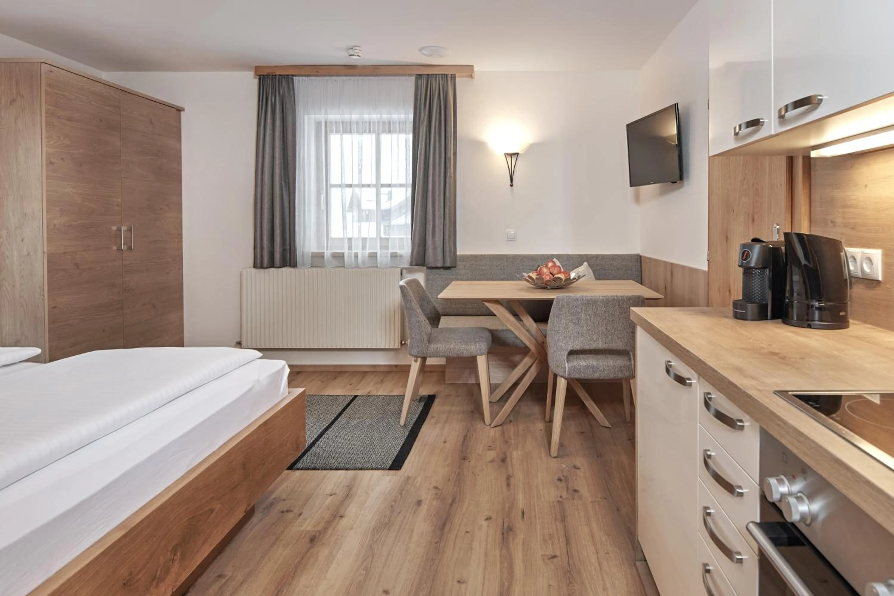 Seating area, Bed in Rainerhof