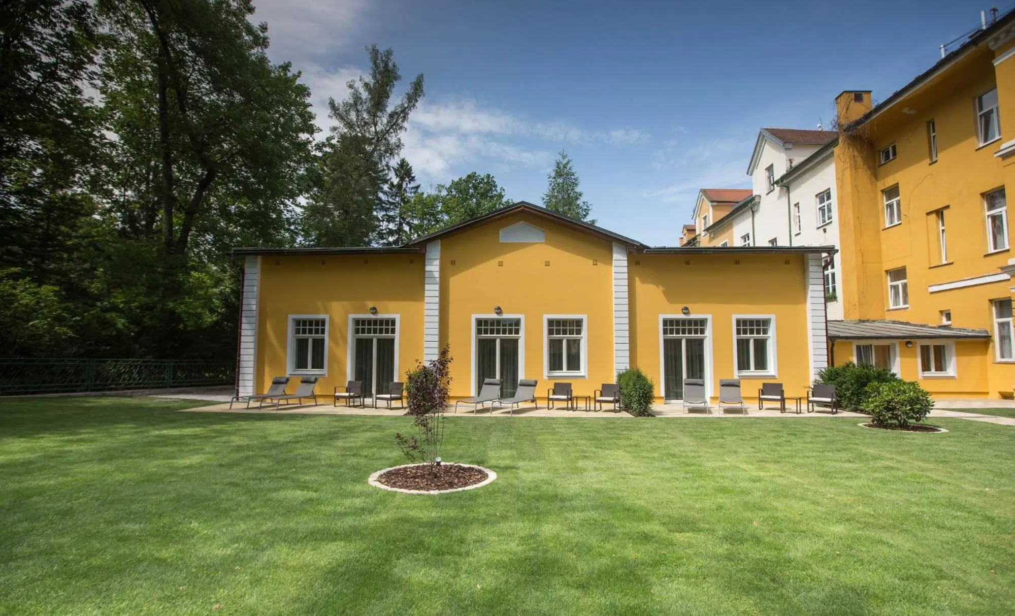 Property building in Monti Spa