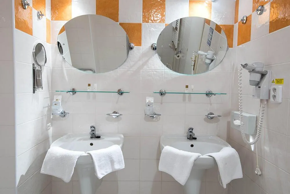 Property building in Monti Spa
