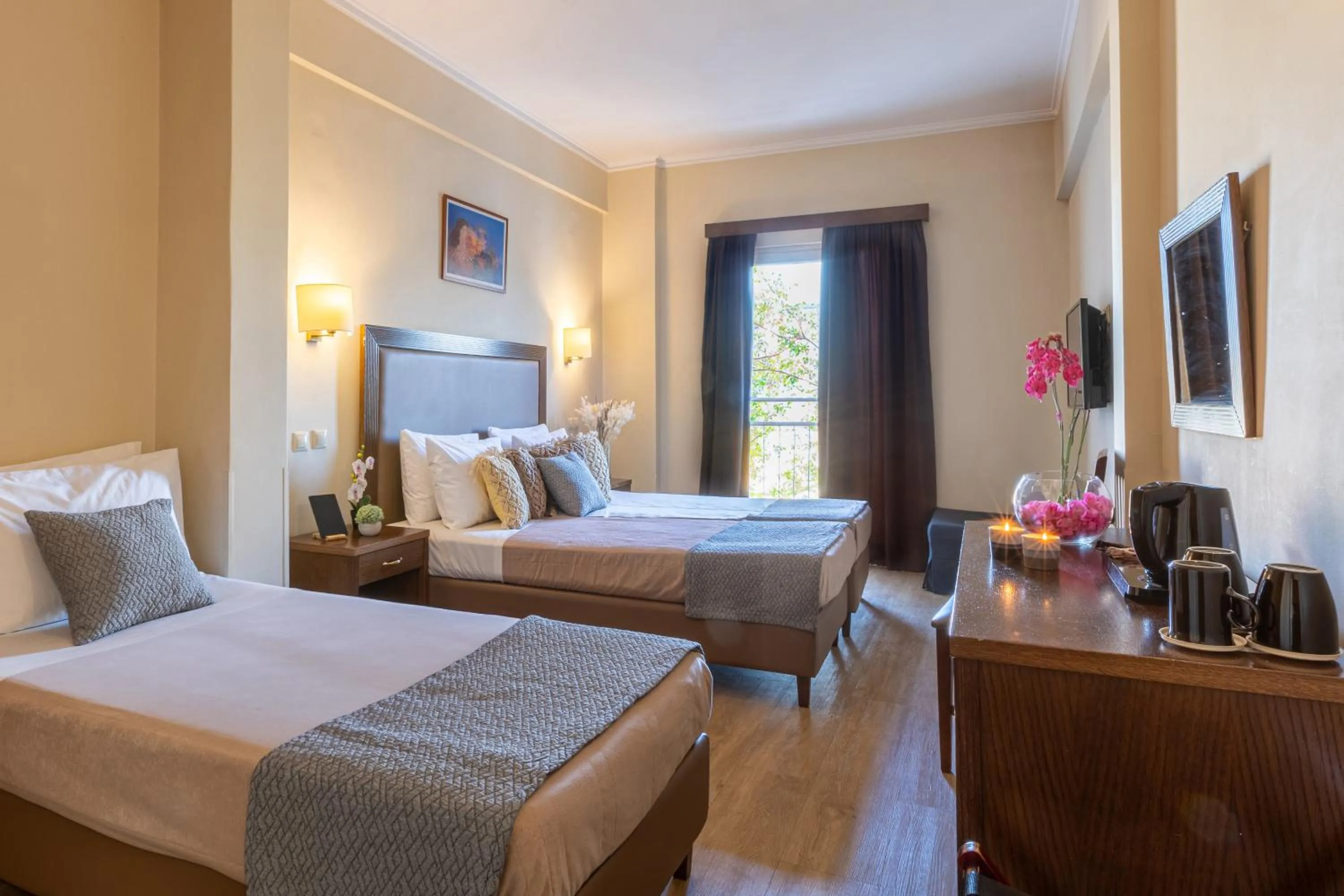 Property building, Bed in Hotel Marina