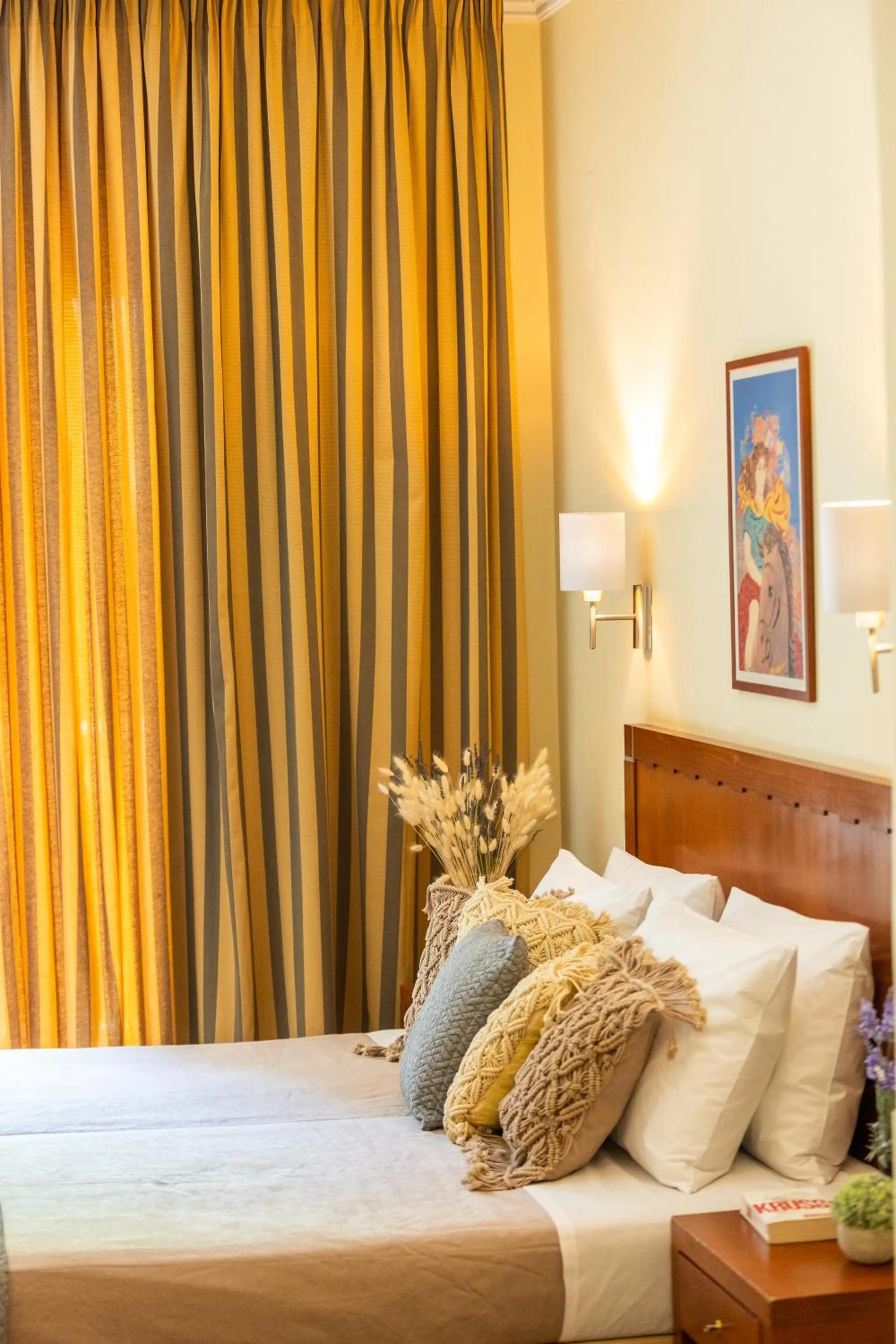 Property building, Bed in Hotel Marina