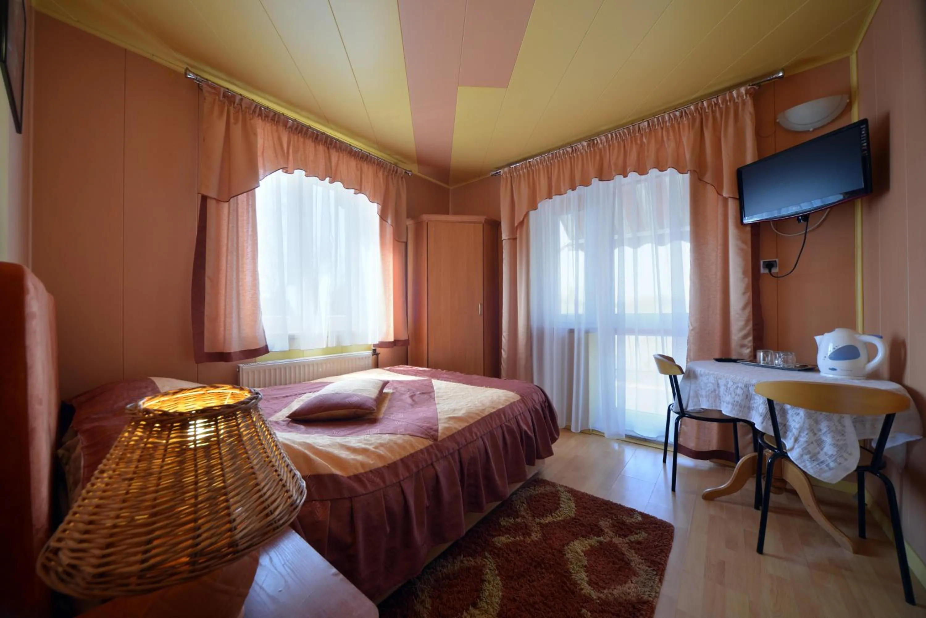 Photo of the whole room, Bed in Casablanca Pokoje i Apartamenty