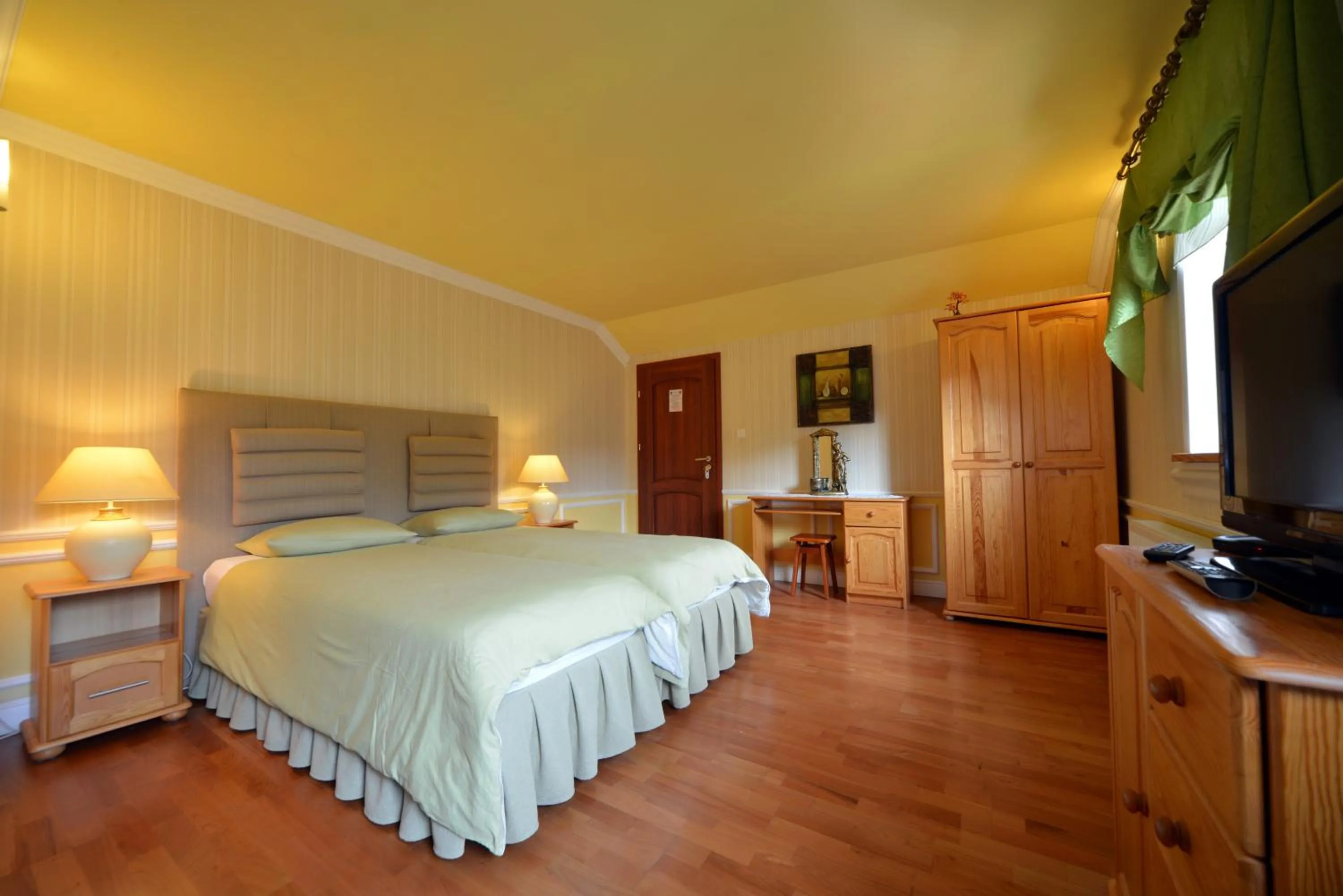Photo of the whole room, Bed in Casablanca Pokoje i Apartamenty