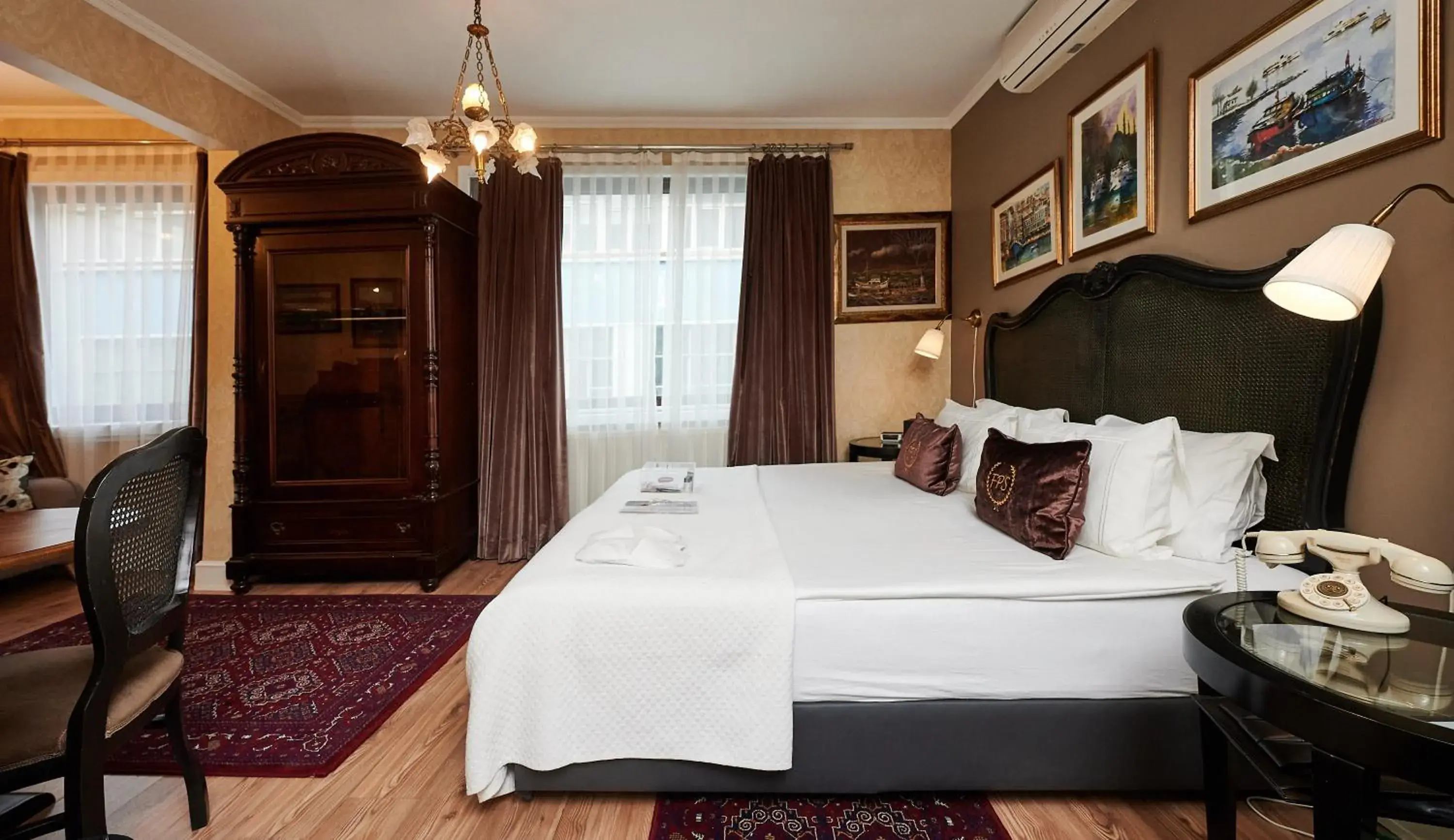 Bed in Faik Pasha Hotels Special Category Beyoglu Istanbul Bed in Faik Pasha Hotels Special Category Beyoglu Istanbul