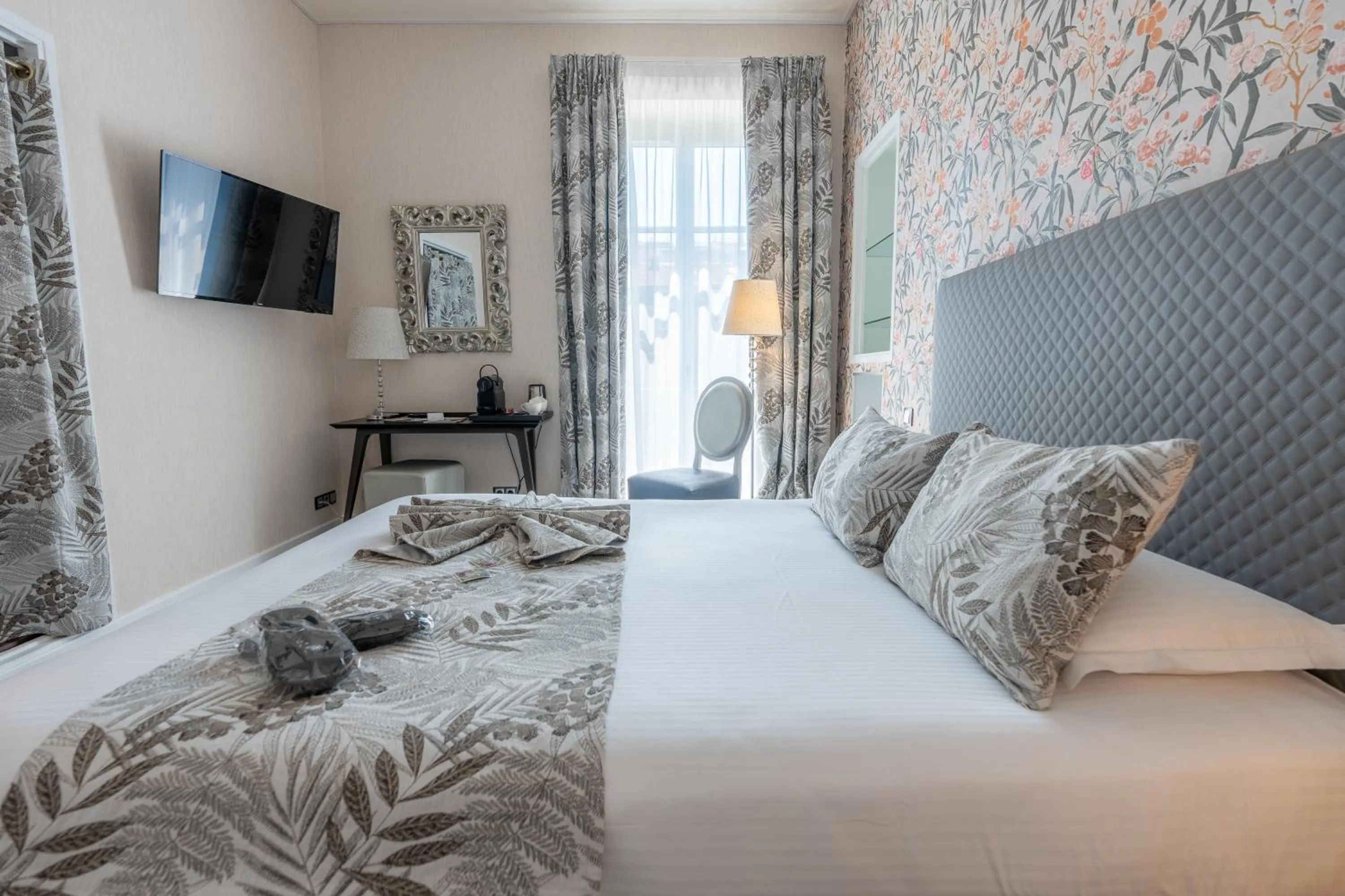 Bed in Hotel Villa Victoria