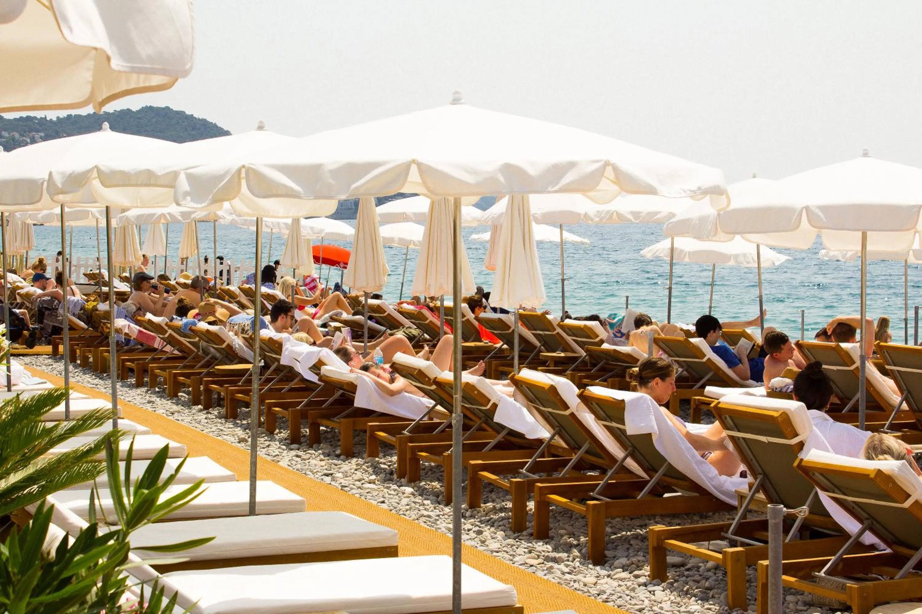 Beach in Hotel Villa Victoria