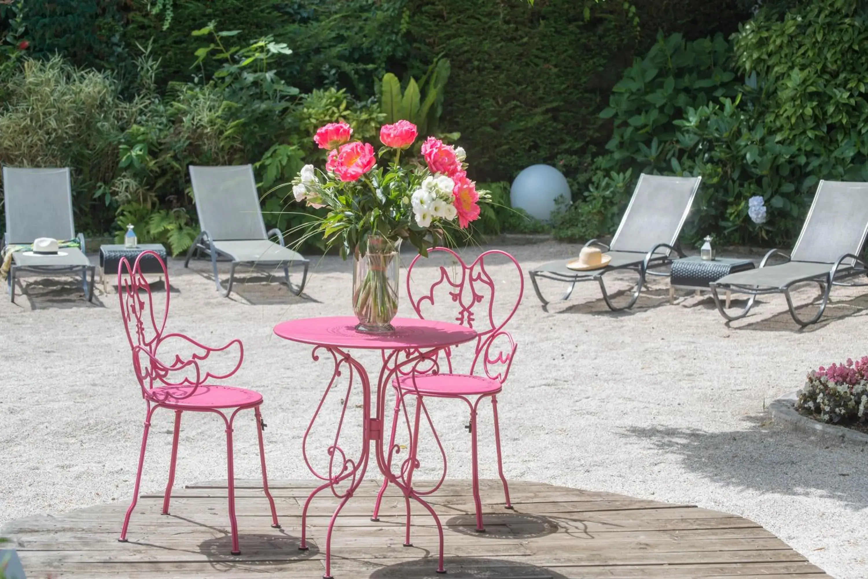 Garden view in Hotel Villa Victoria Garden view in Hotel Villa Victoria