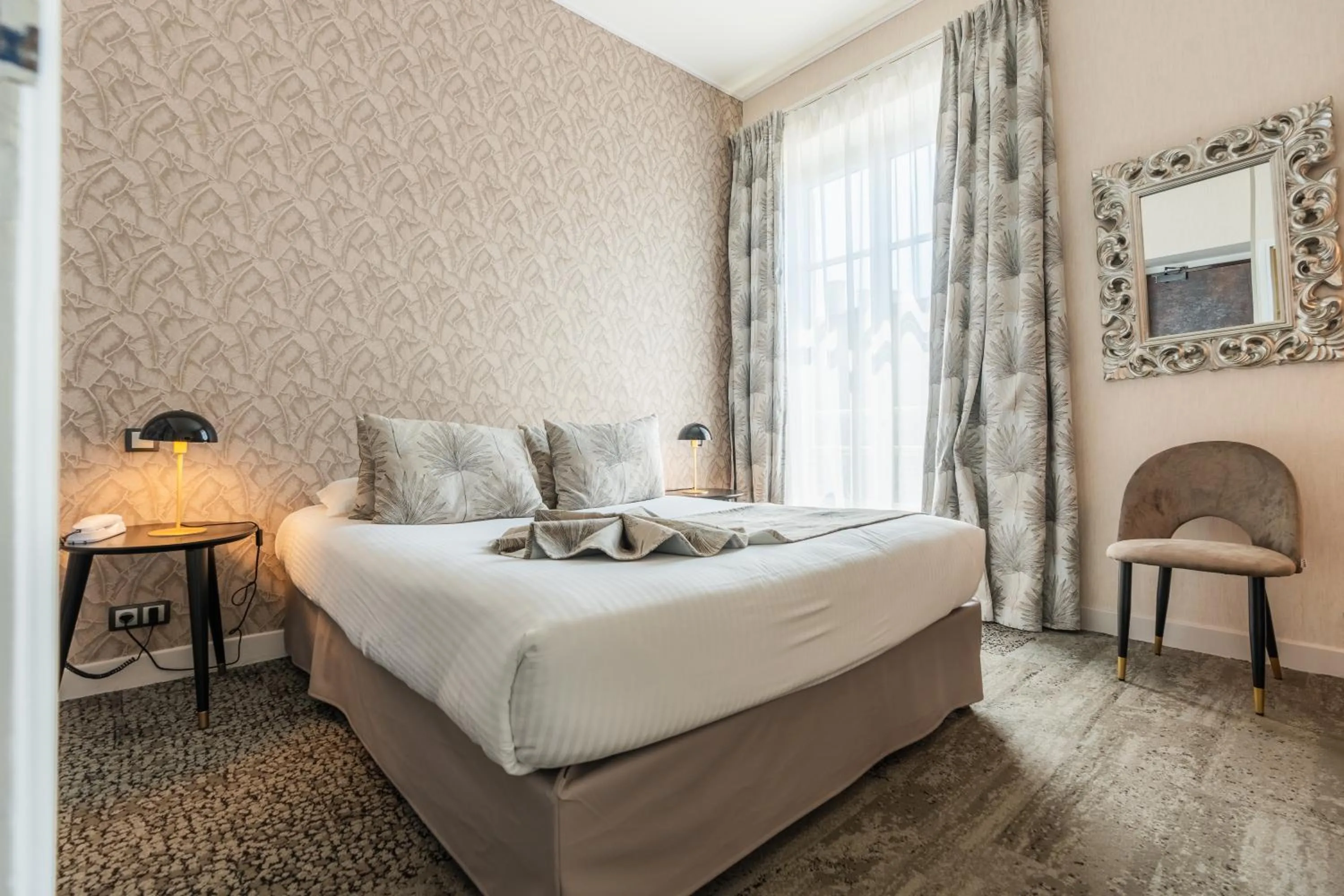 Bedroom, Bed in Hotel Villa Victoria