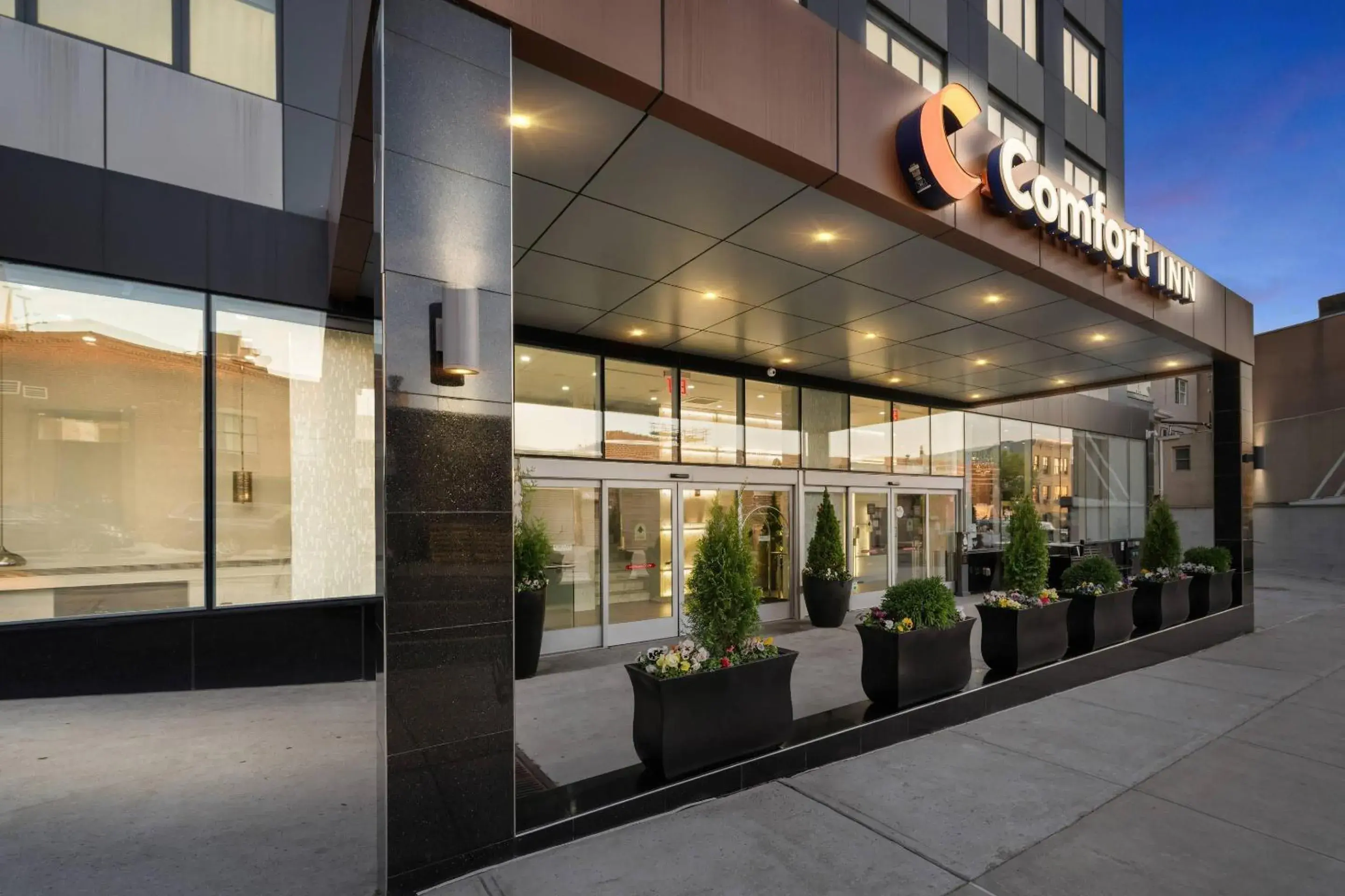 Property building in Comfort Inn Prospect Park-Brooklyn Property building in Comfort Inn Prospect Park-Brooklyn