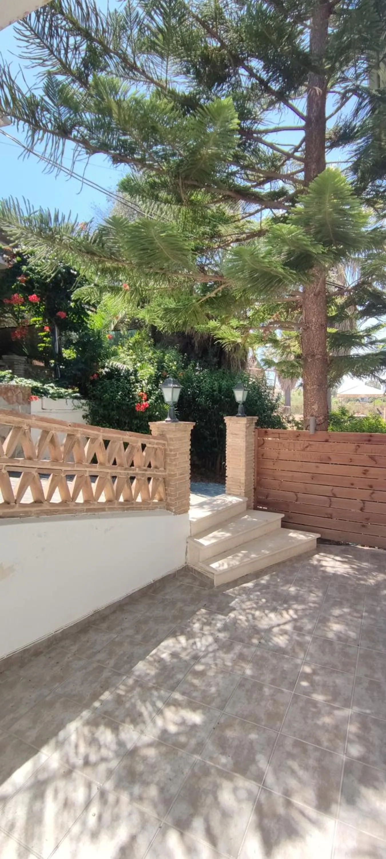 Facade/entrance in Anna Studio and Apartments