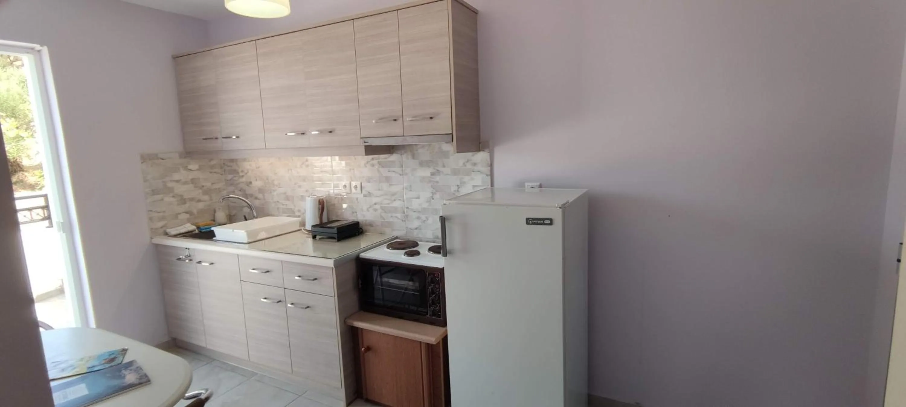 Coffee/tea facilities in Anna Studio and Apartments