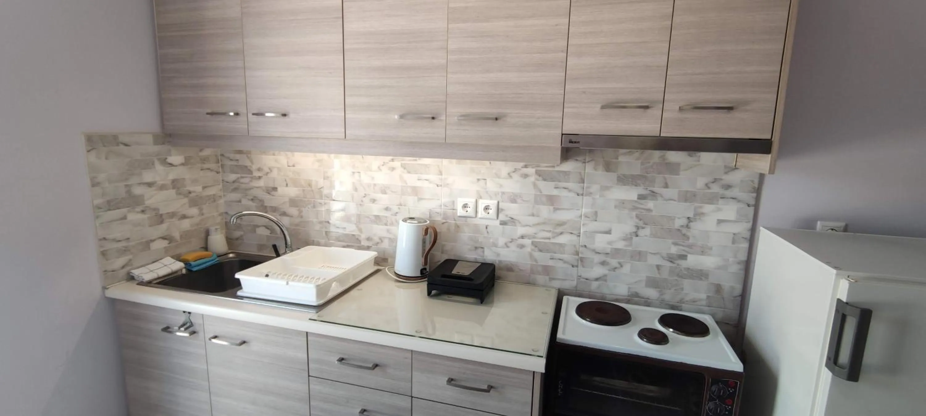 Coffee/tea facilities in Anna Studio and Apartments