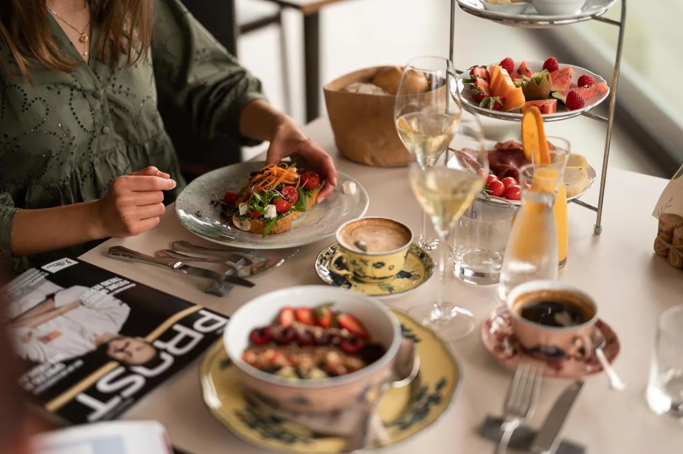 Breakfast in Leuchtenburg am See