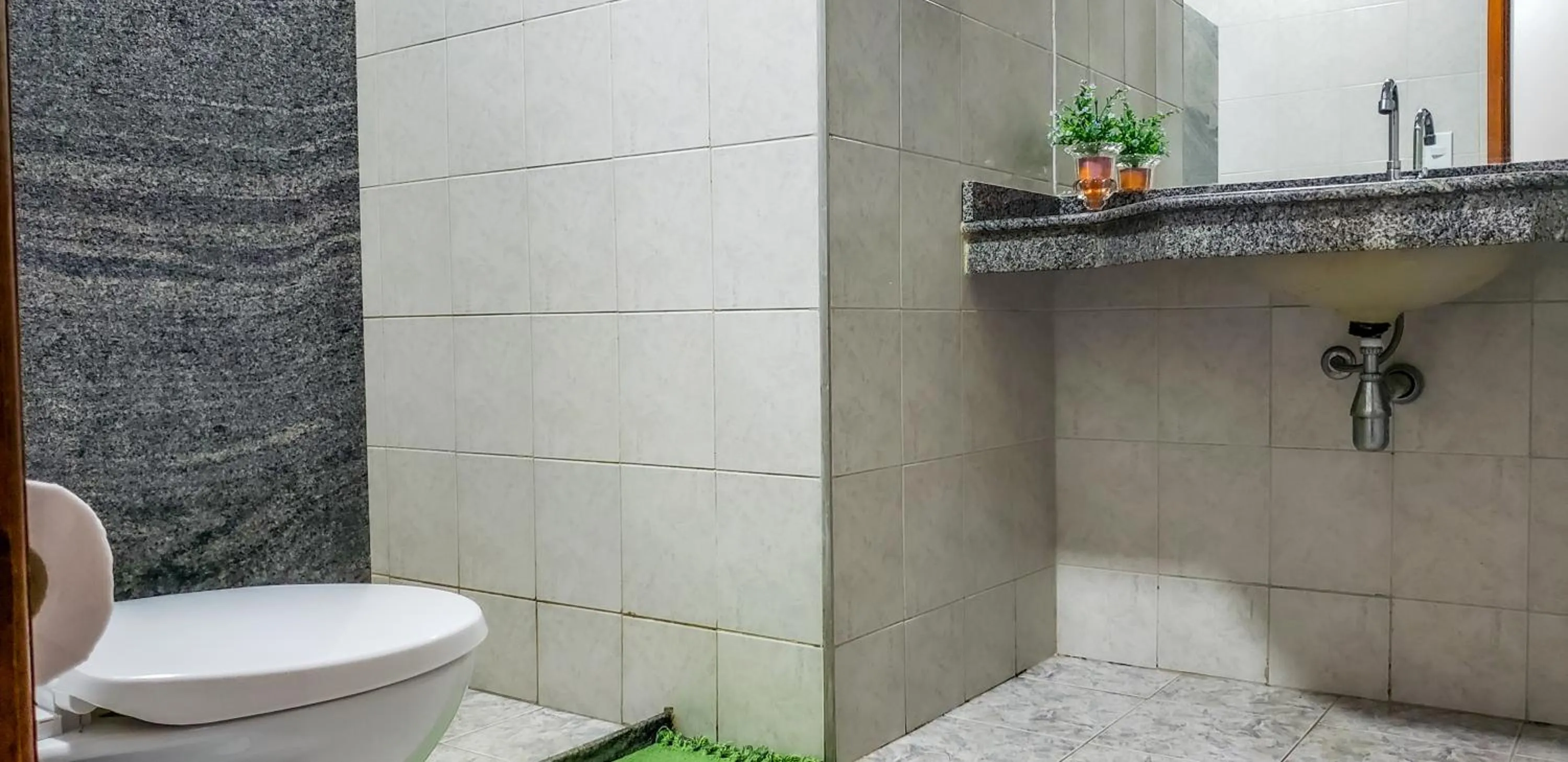 Toilet in Bem Bahia Hotel - Rede Bem Bahia