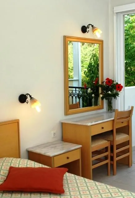 Decorative detail in Mimoza Beach