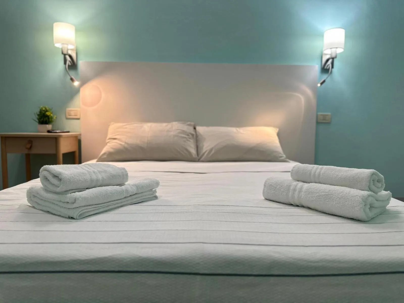 Property building, Bed in B&B -Di Piazza Cairoli