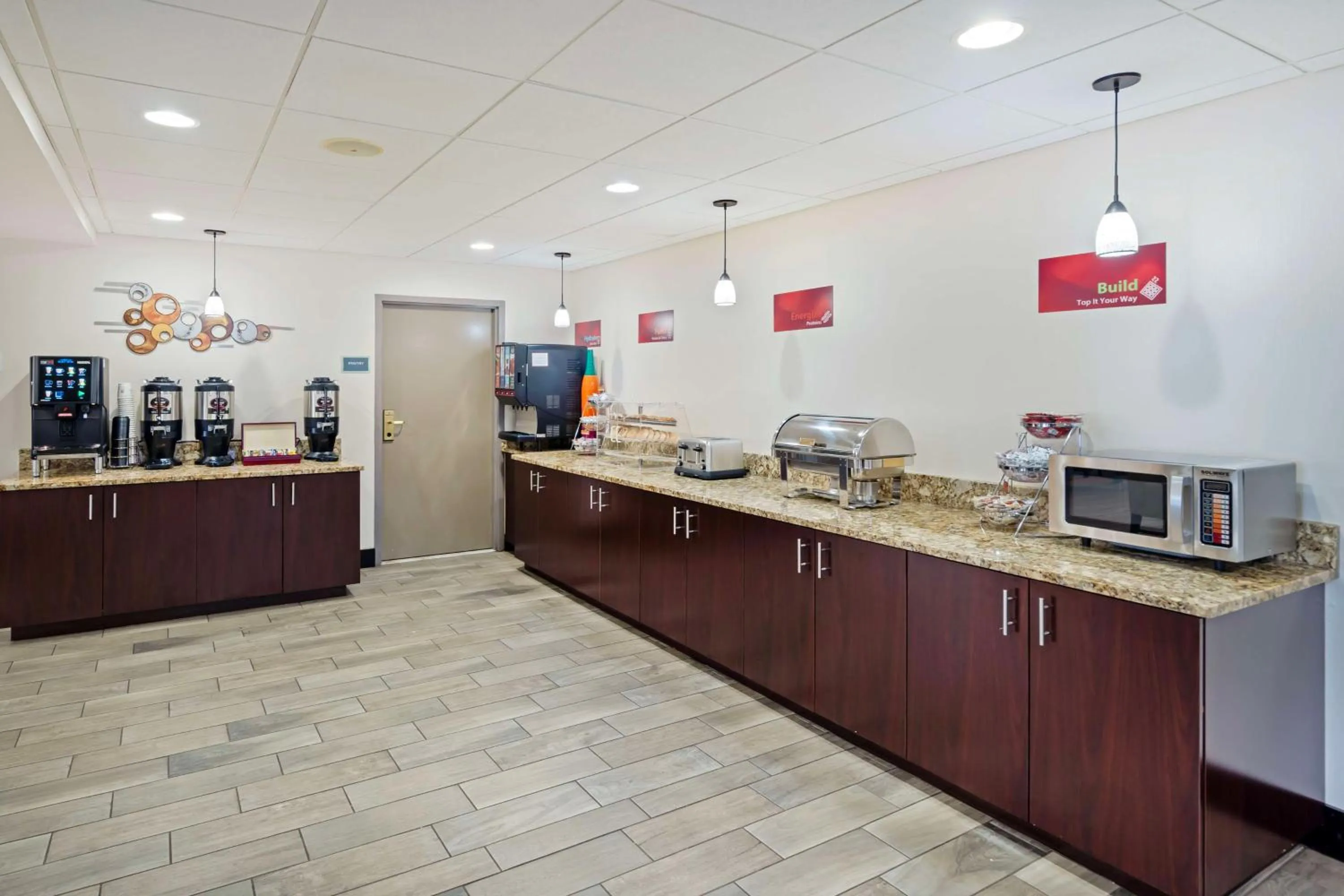 Breakfast in Best Western Plus Chicagoland - Countryside