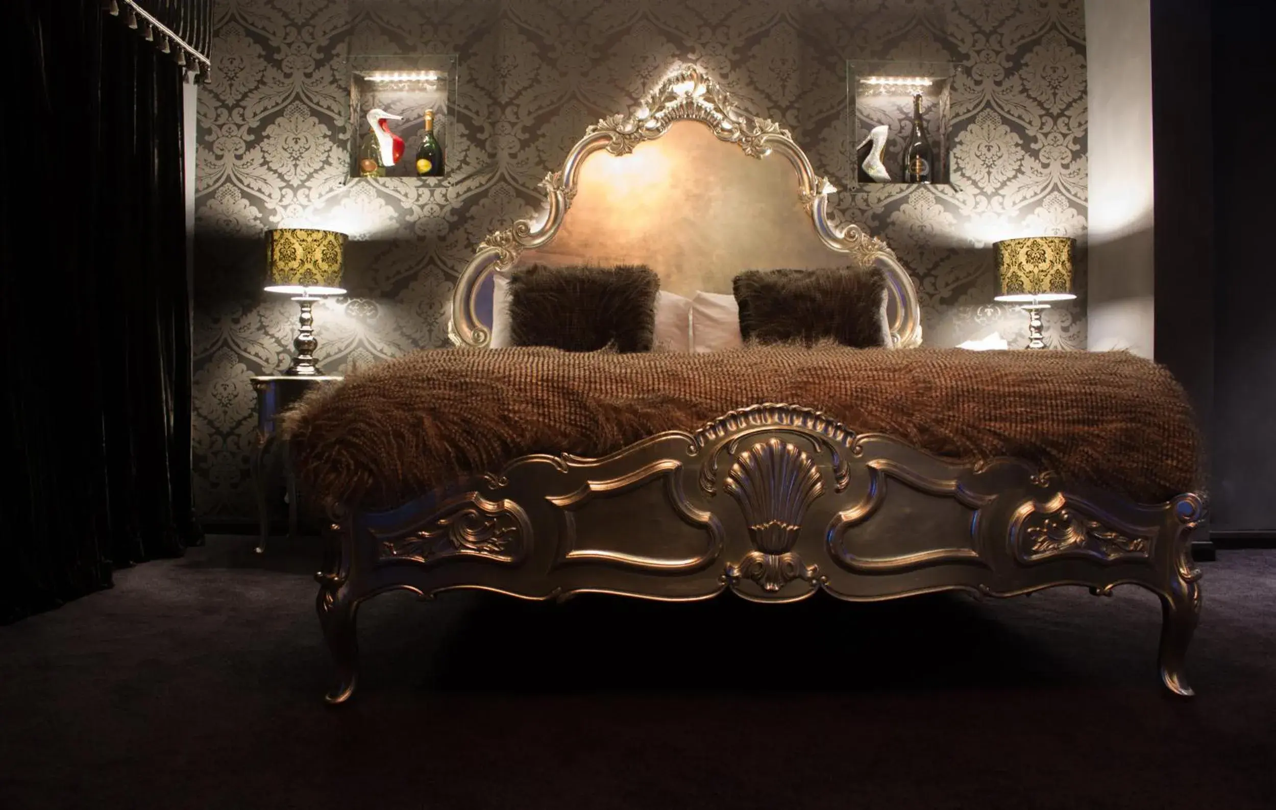 Bed in Who'd A Thought It Bed in Who'd A Thought It