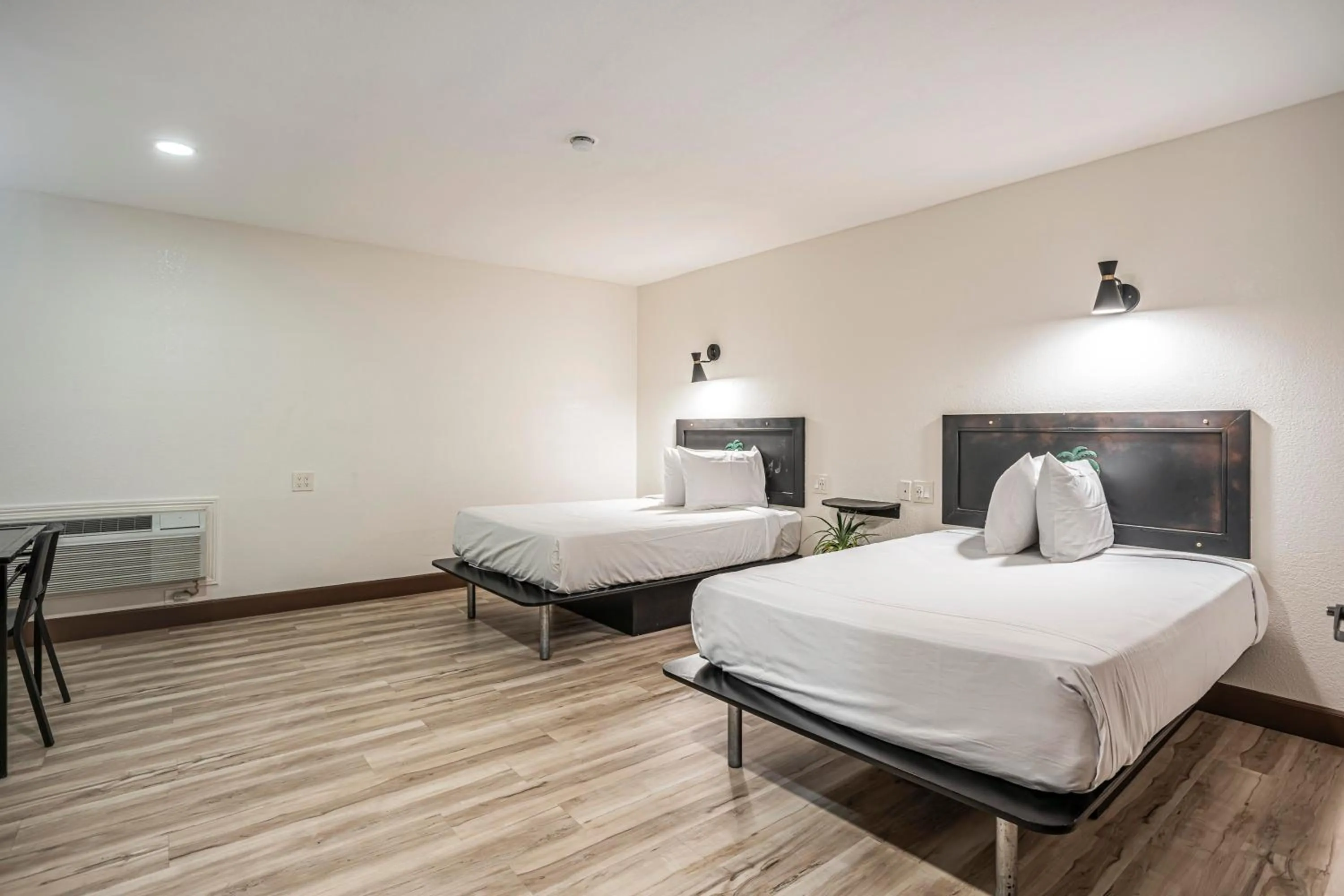 Bed in The Greens Hotel on Stockton