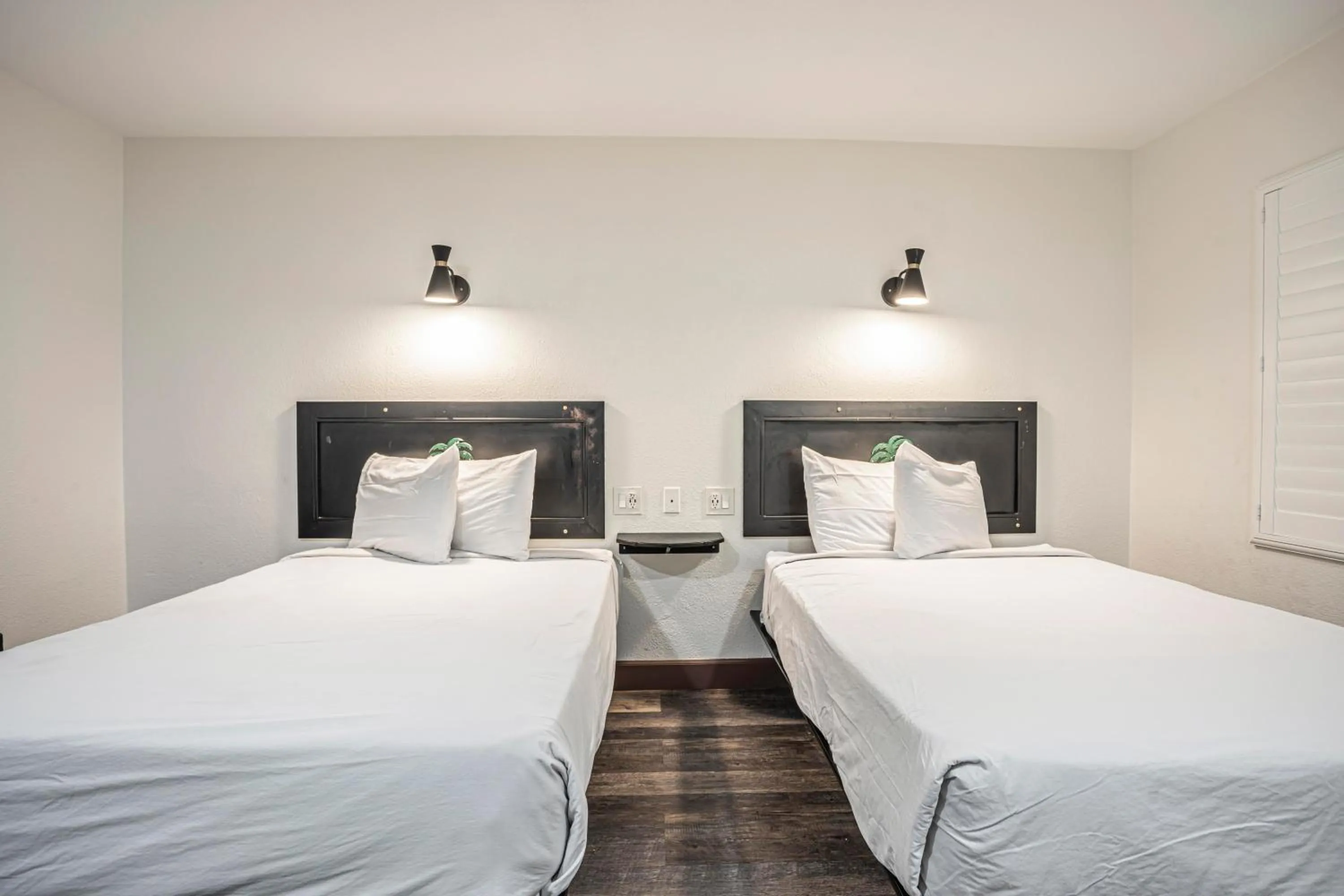 Bed in The Greens Hotel on Stockton