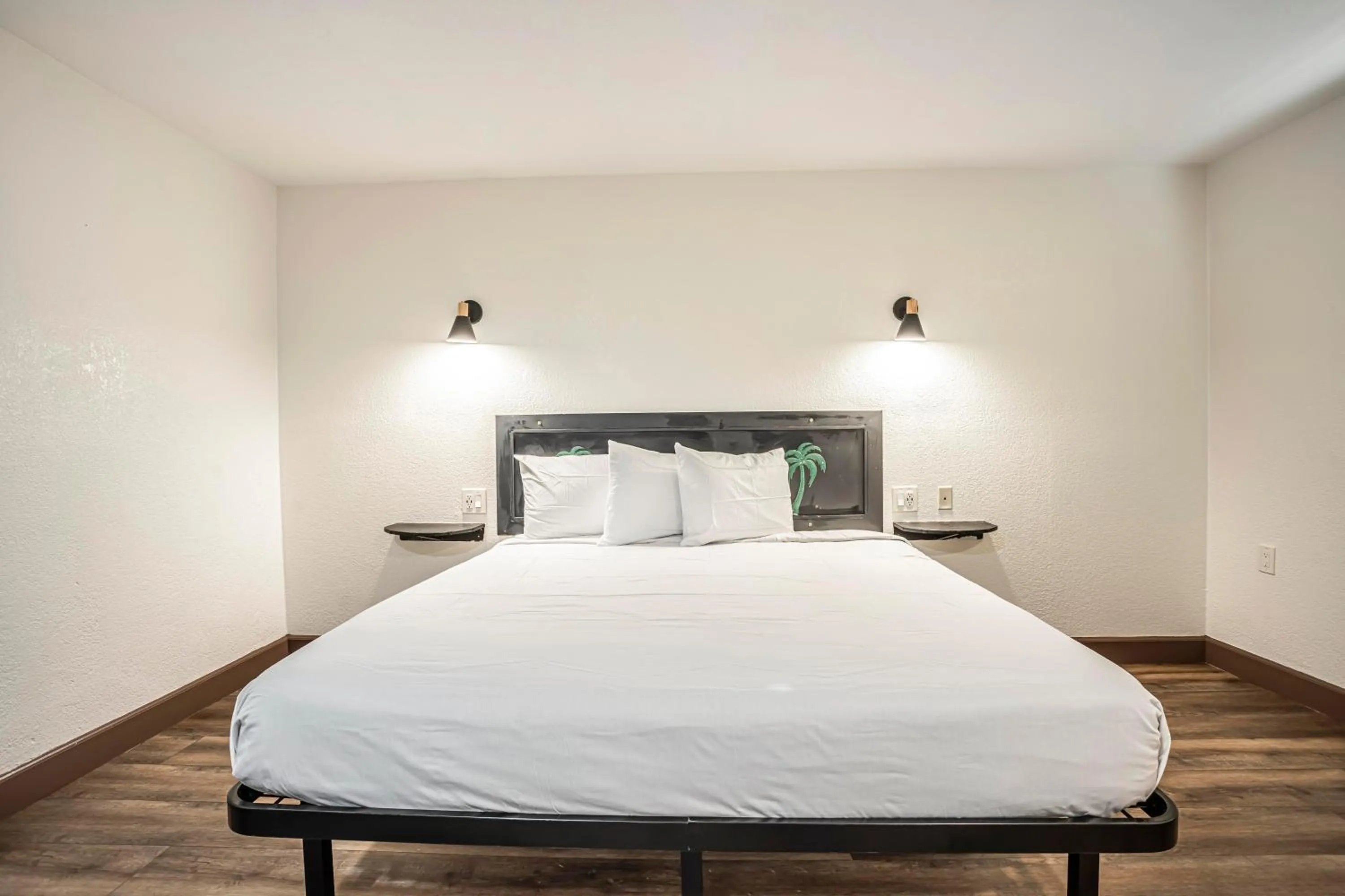 Bed in The Greens Hotel on Stockton