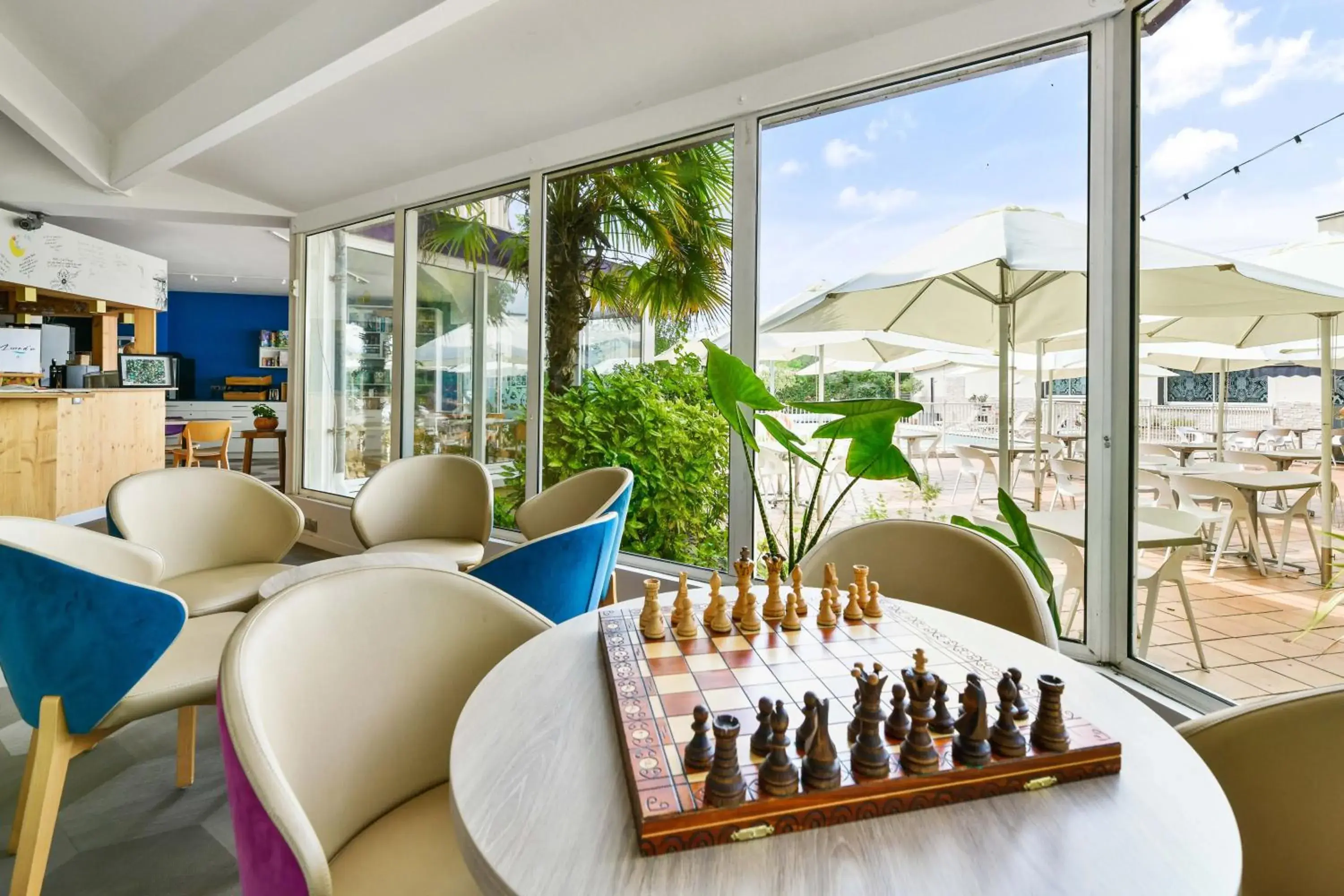 Property building in Logis Hôtel & Restaurant Ludik Property building in Logis Hôtel & Restaurant Ludik