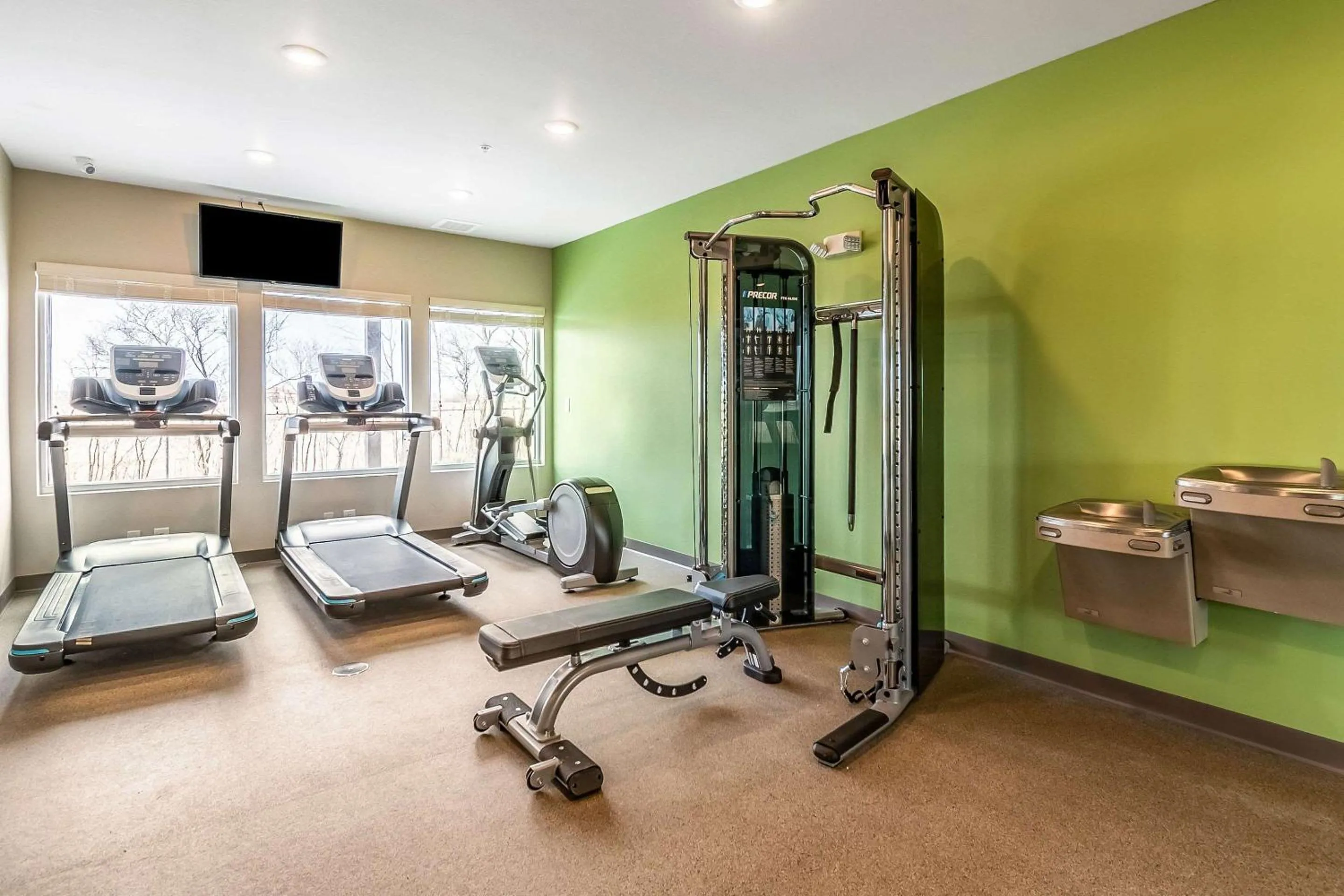 Fitness centre/facilities in WoodSpring Suites Indianapolis Zionsville