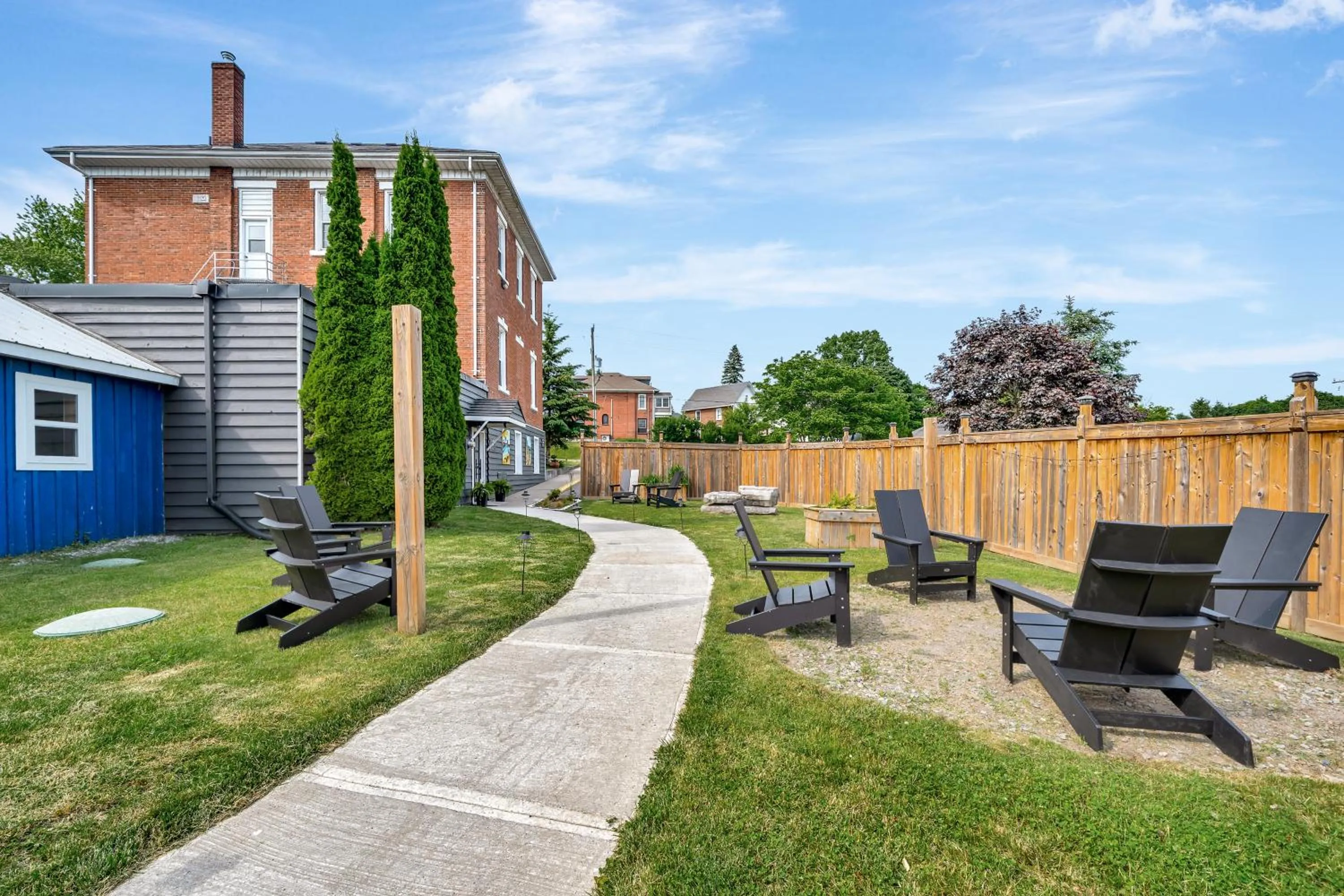 Property building in The Bloomfield Inn