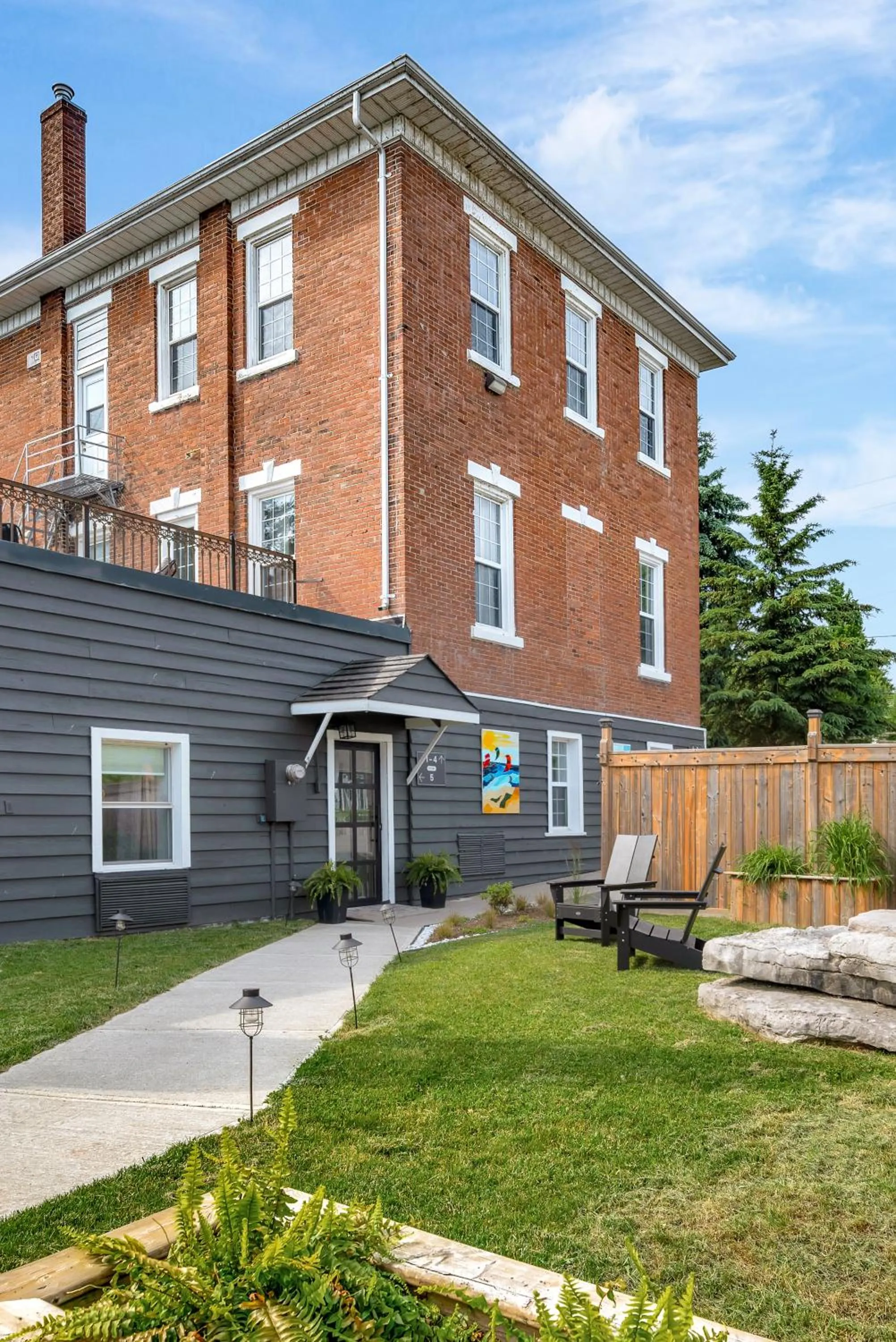 Property building in The Bloomfield Inn