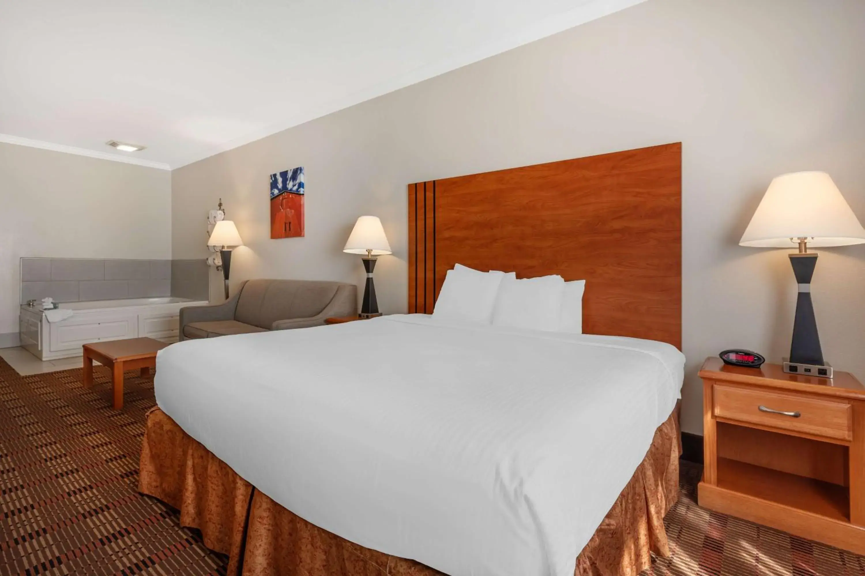 Bedroom, Bed in Best Western Club House Inn & Suites Bedroom, Bed in Best Western Club House Inn & Suites