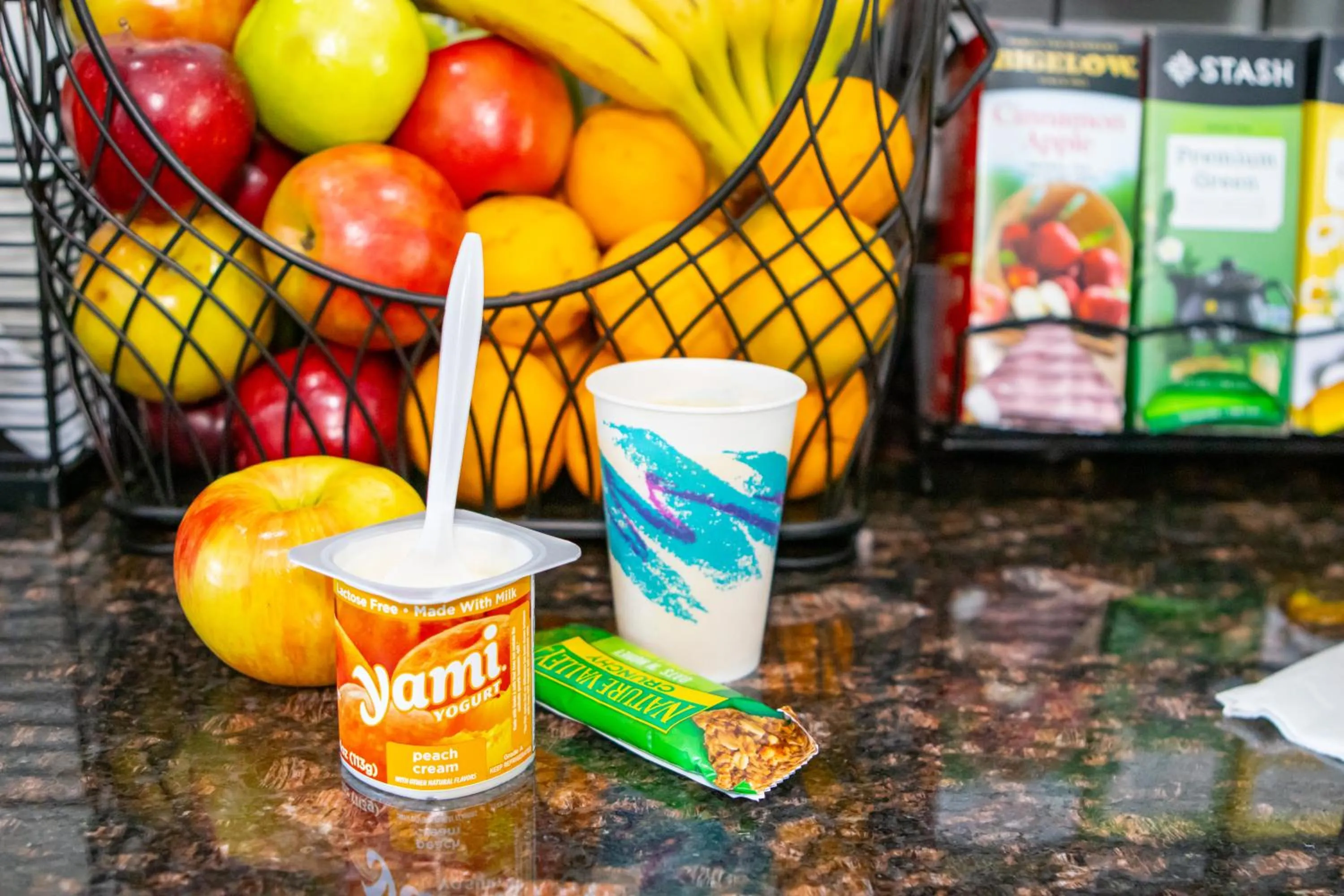 Food and drinks in Red Lion Inn & Suites Vancouver