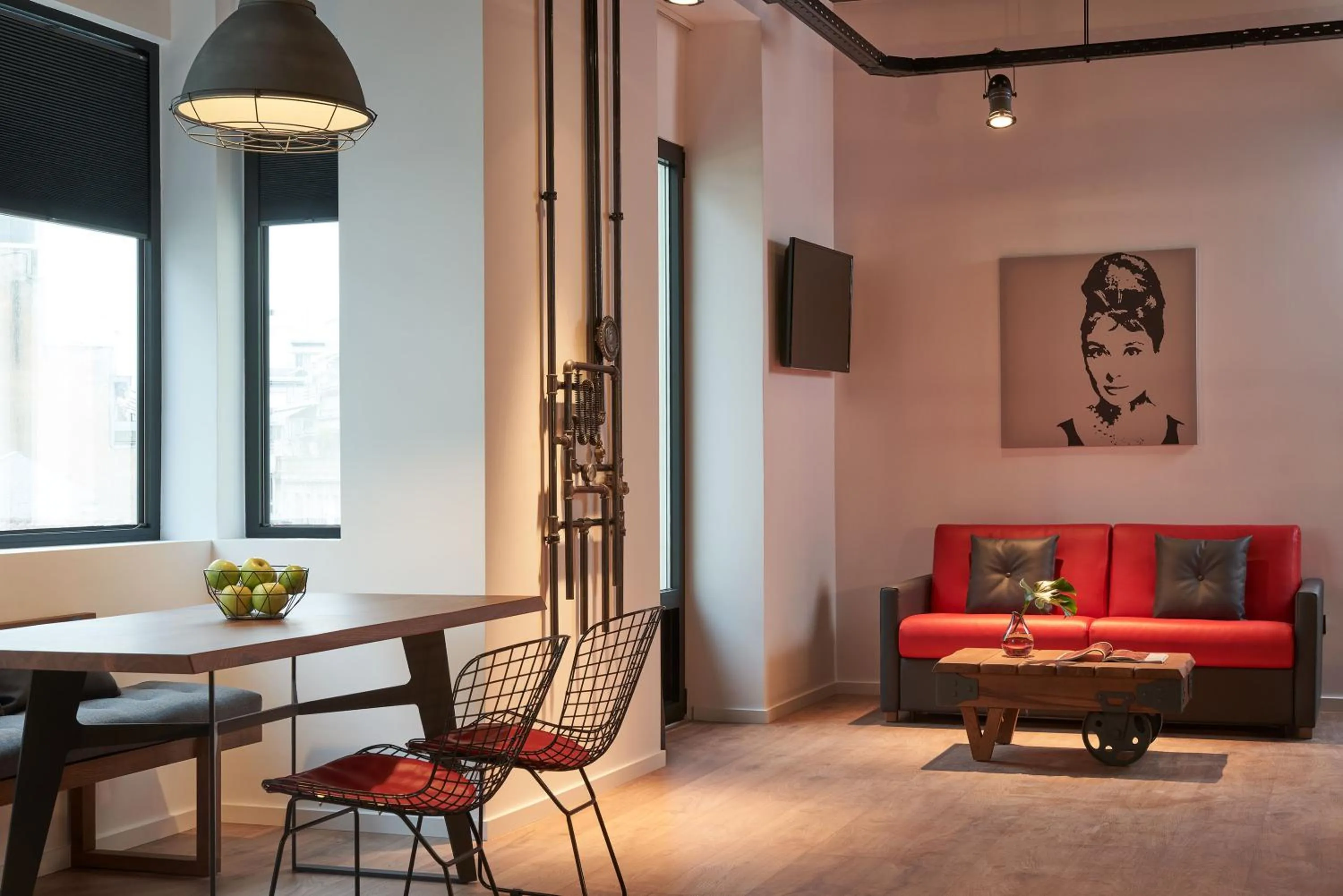 Dining area in Kolonaki 8 - Design Suites & Lofts