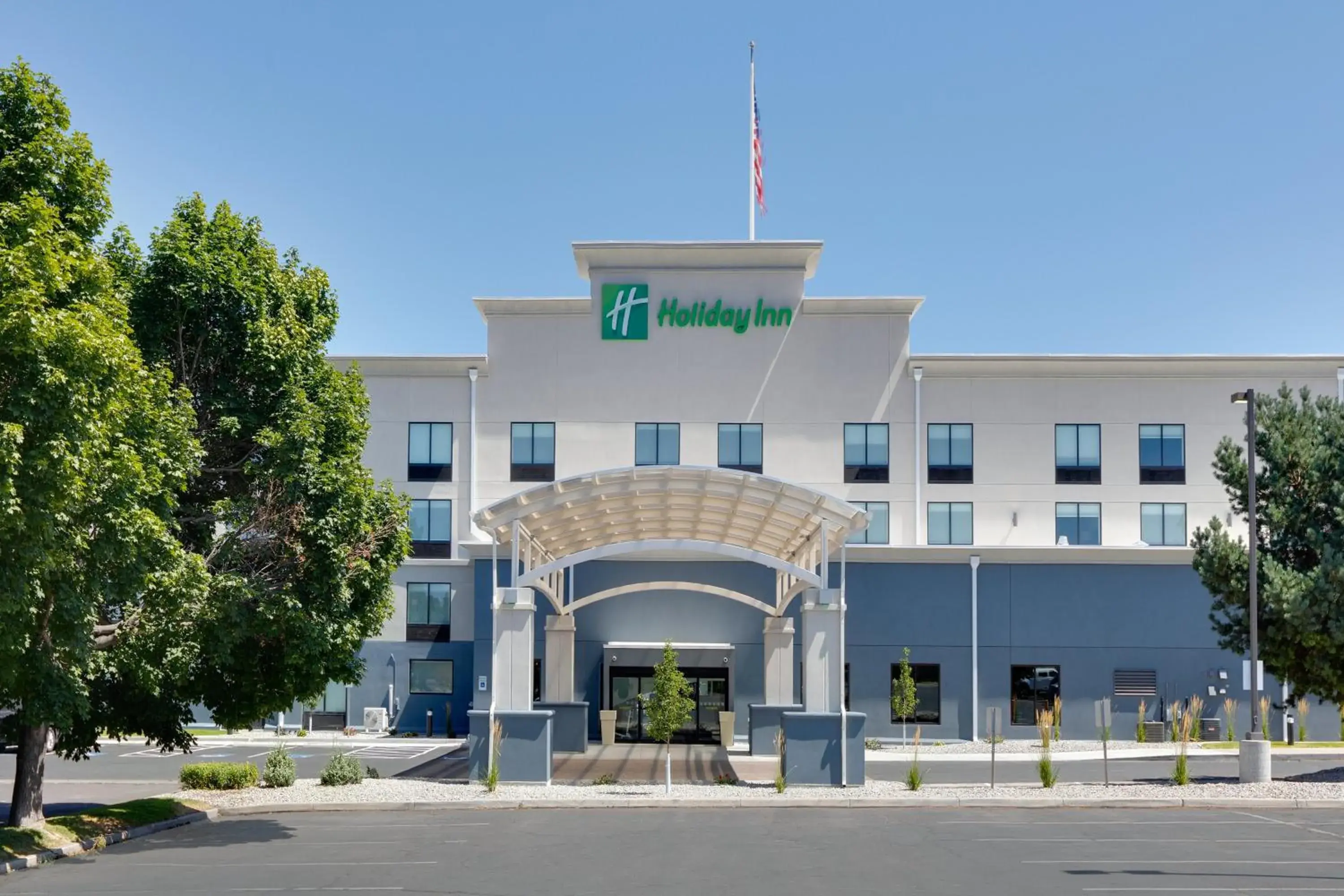 Property building in Holiday Inn Twin Falls by IHG Property building in Holiday Inn Twin Falls by IHG