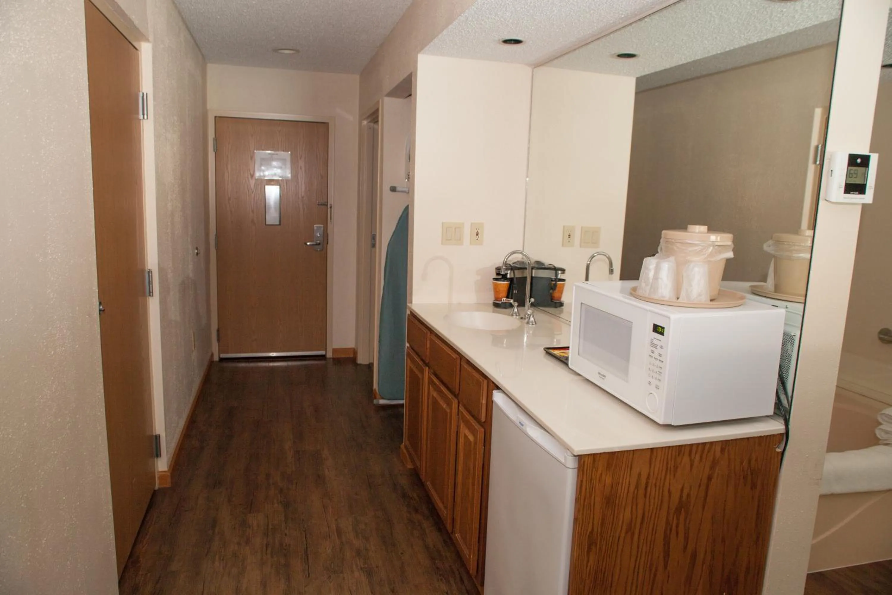 Bedroom in Harrington Inn