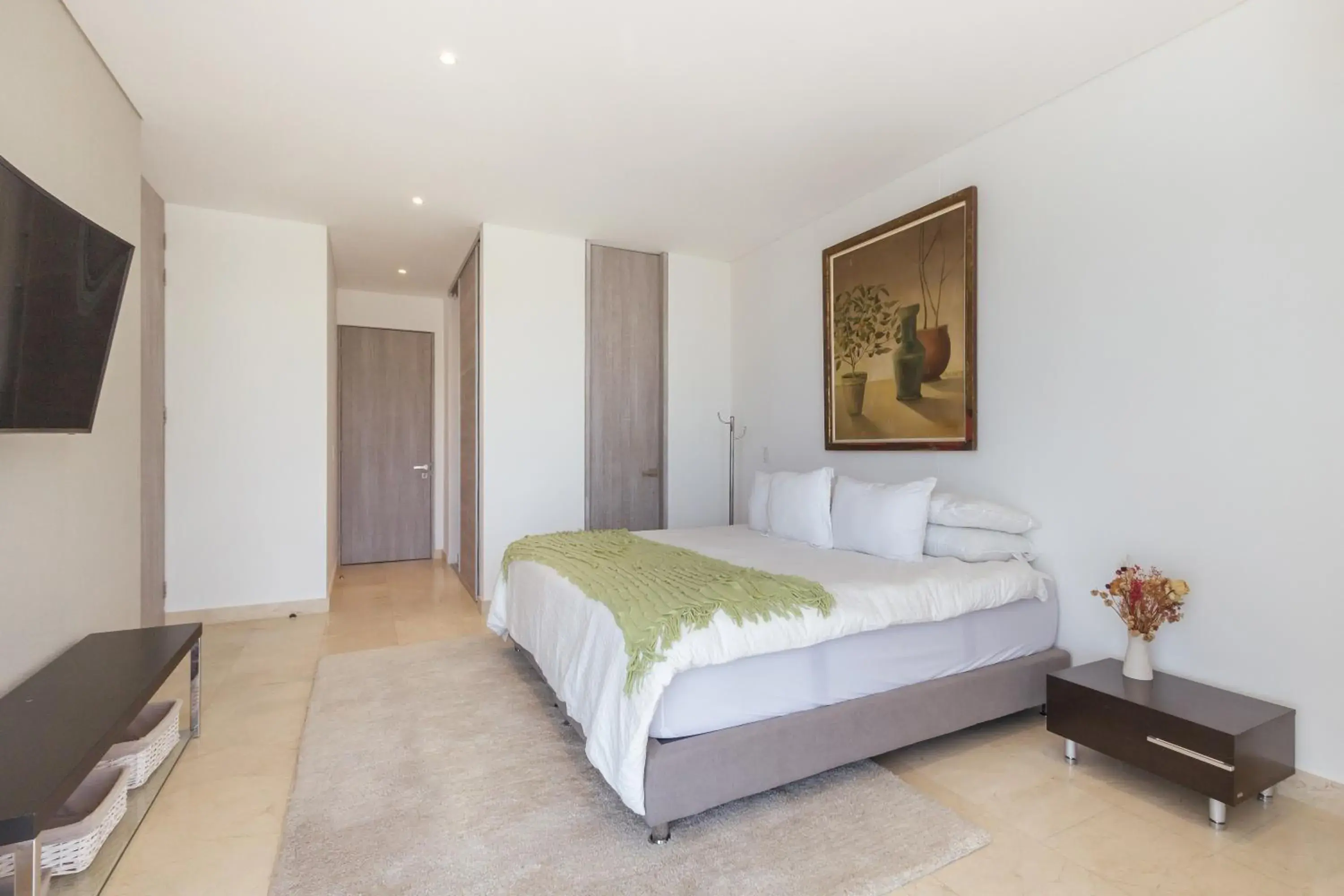 Bed in Grand Marina Suites Santa Marta Bed in Grand Marina Suites Santa Marta