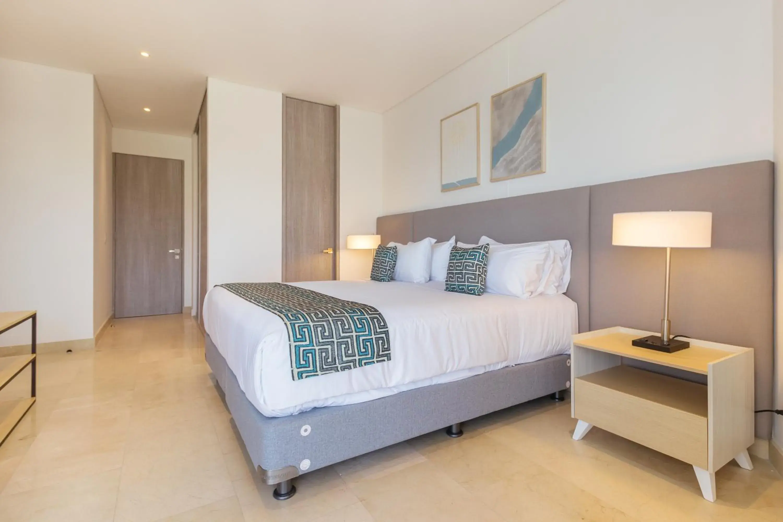Bed in Grand Marina Suites Santa Marta Bed in Grand Marina Suites Santa Marta