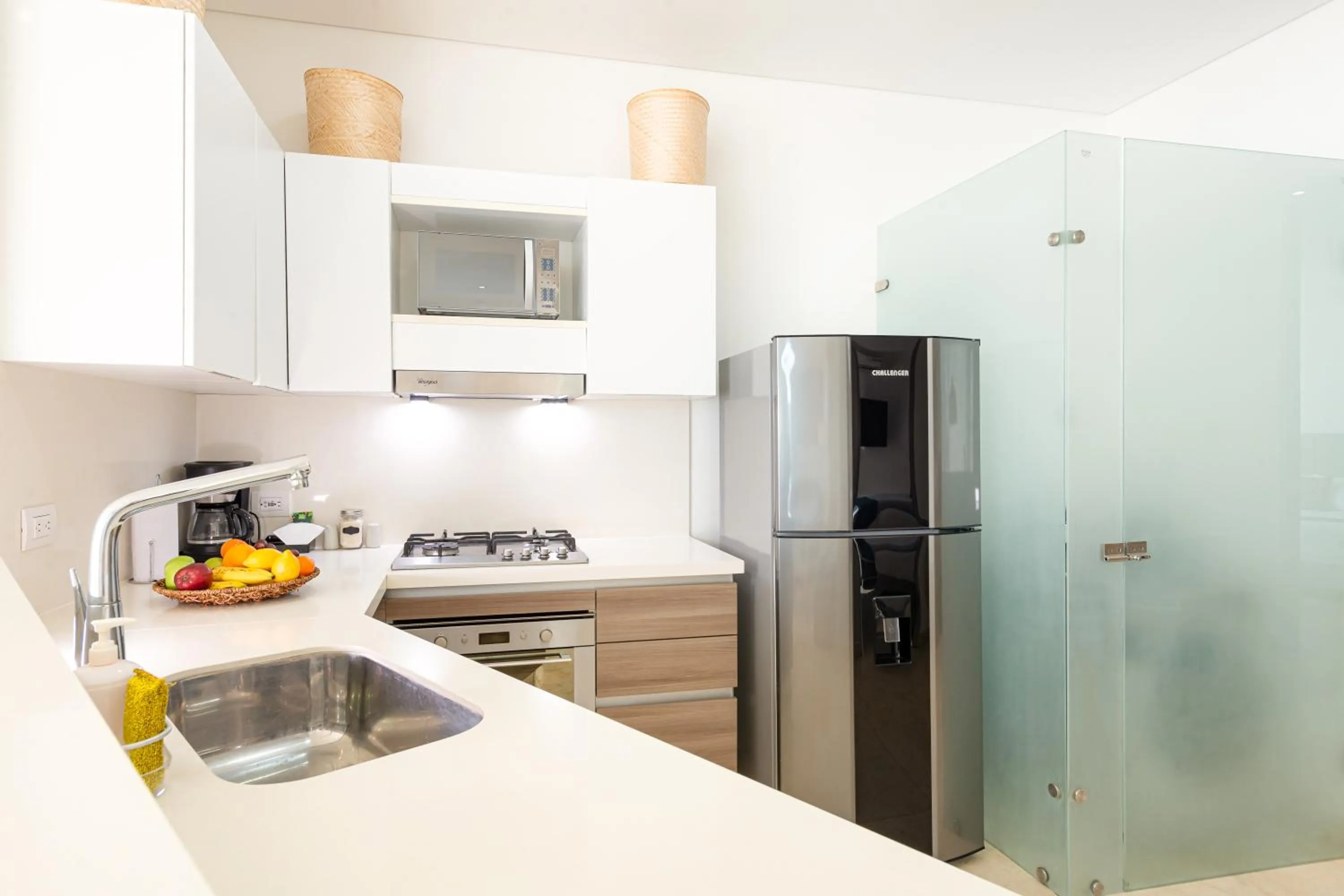 Kitchen or kitchenette in Grand Marina Suites Santa Marta