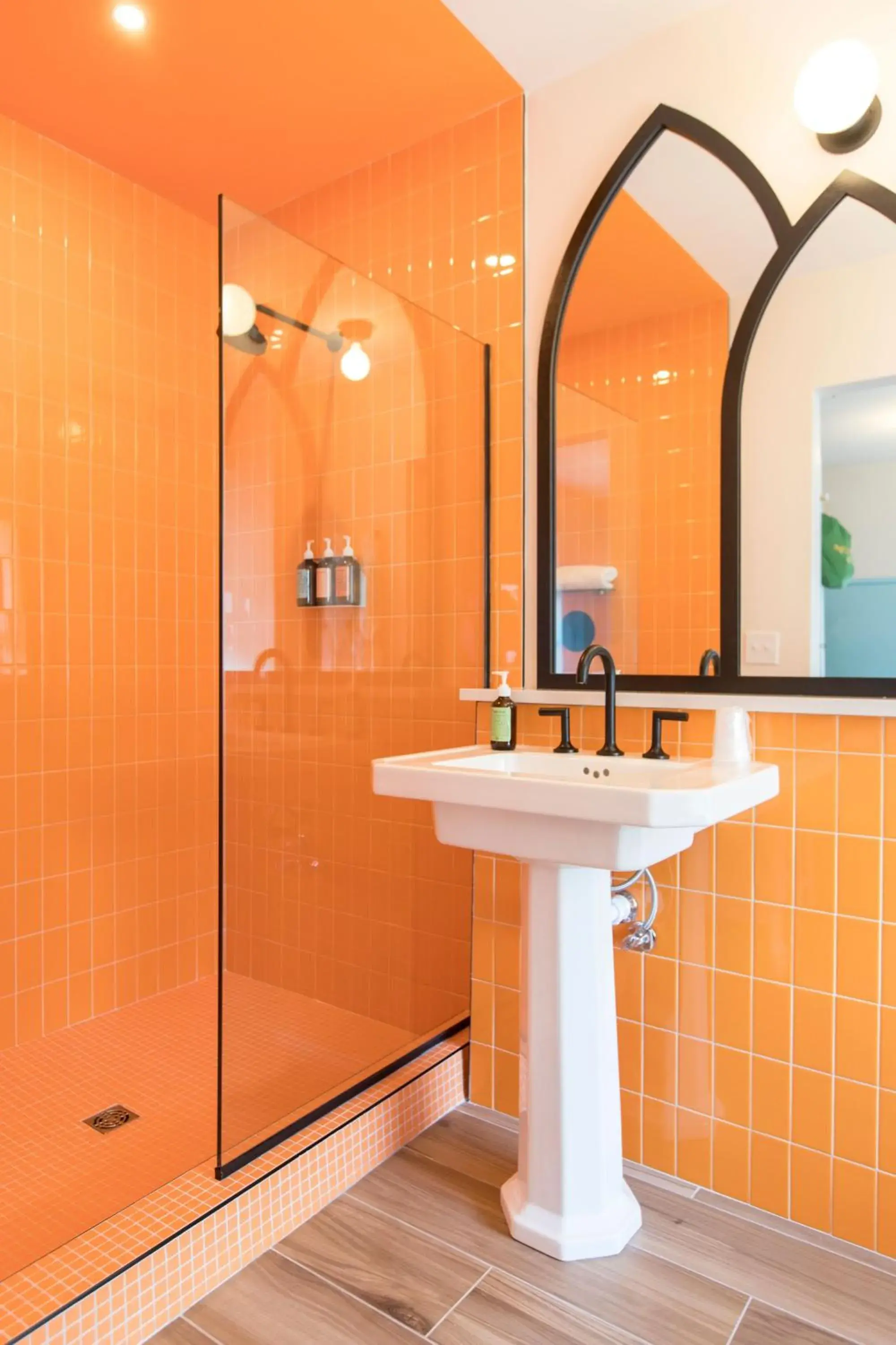 Shower in The Russell Shower in The Russell