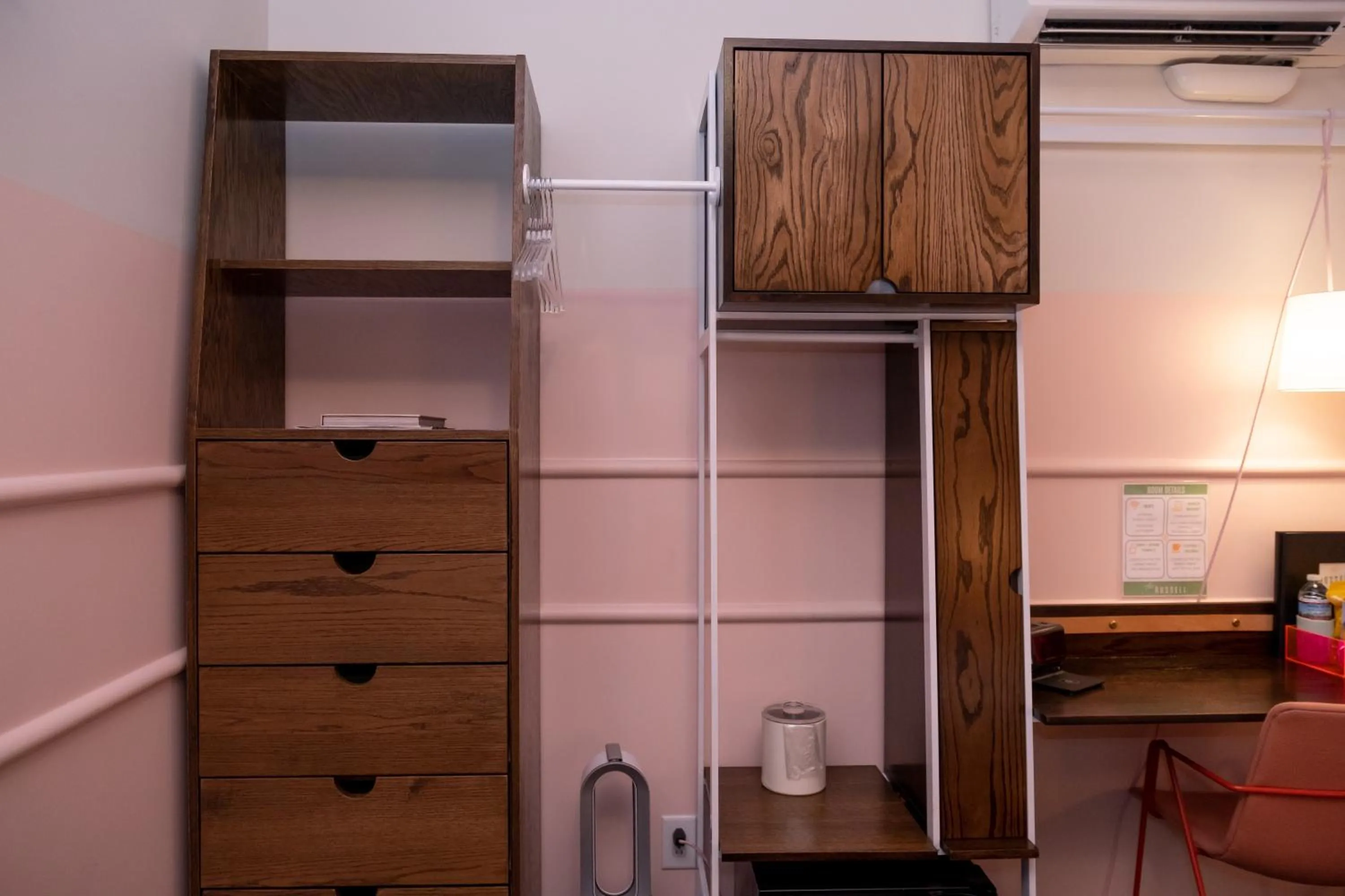 wardrobe in The Russell