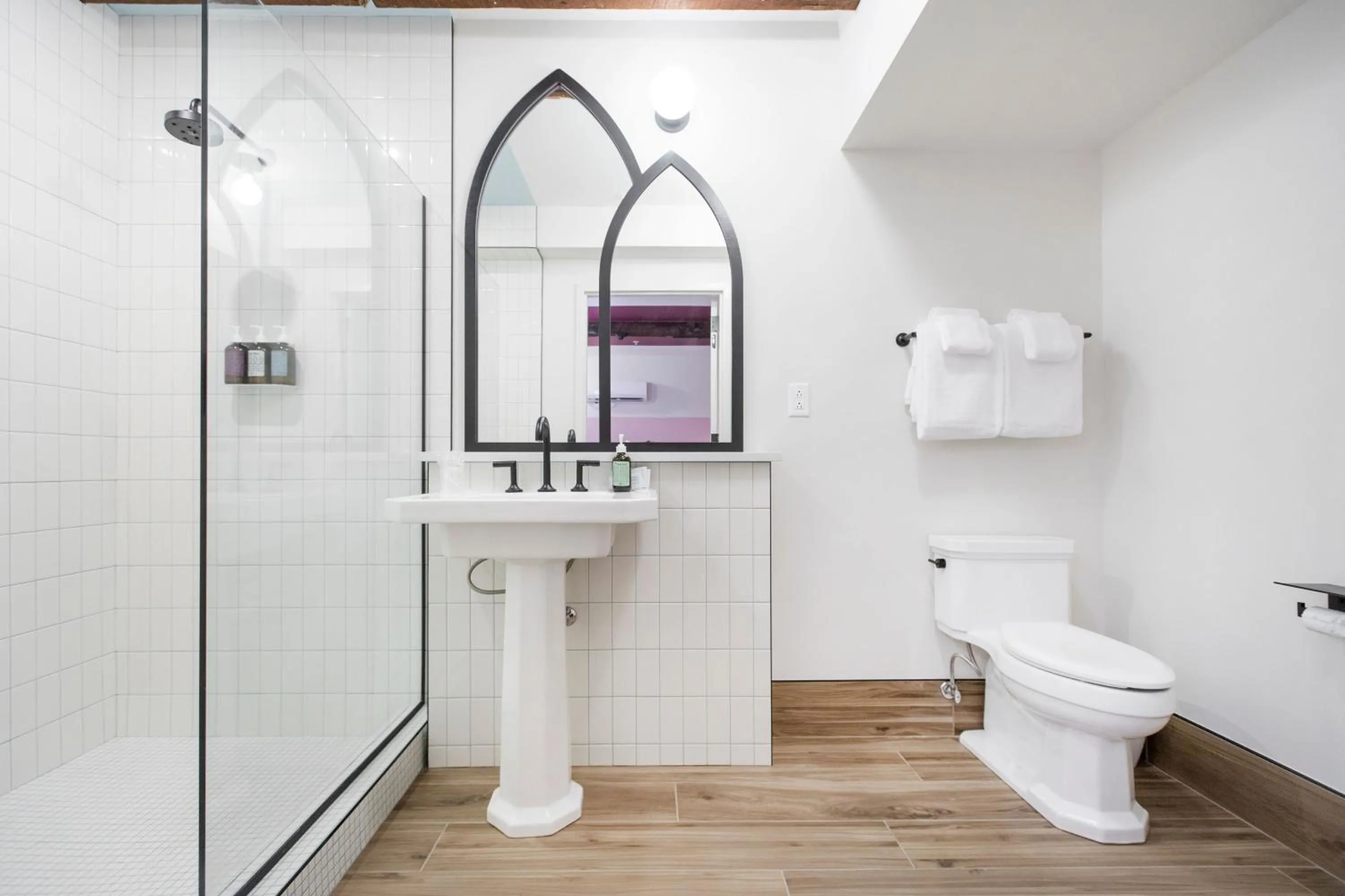 Toilet in The Russell