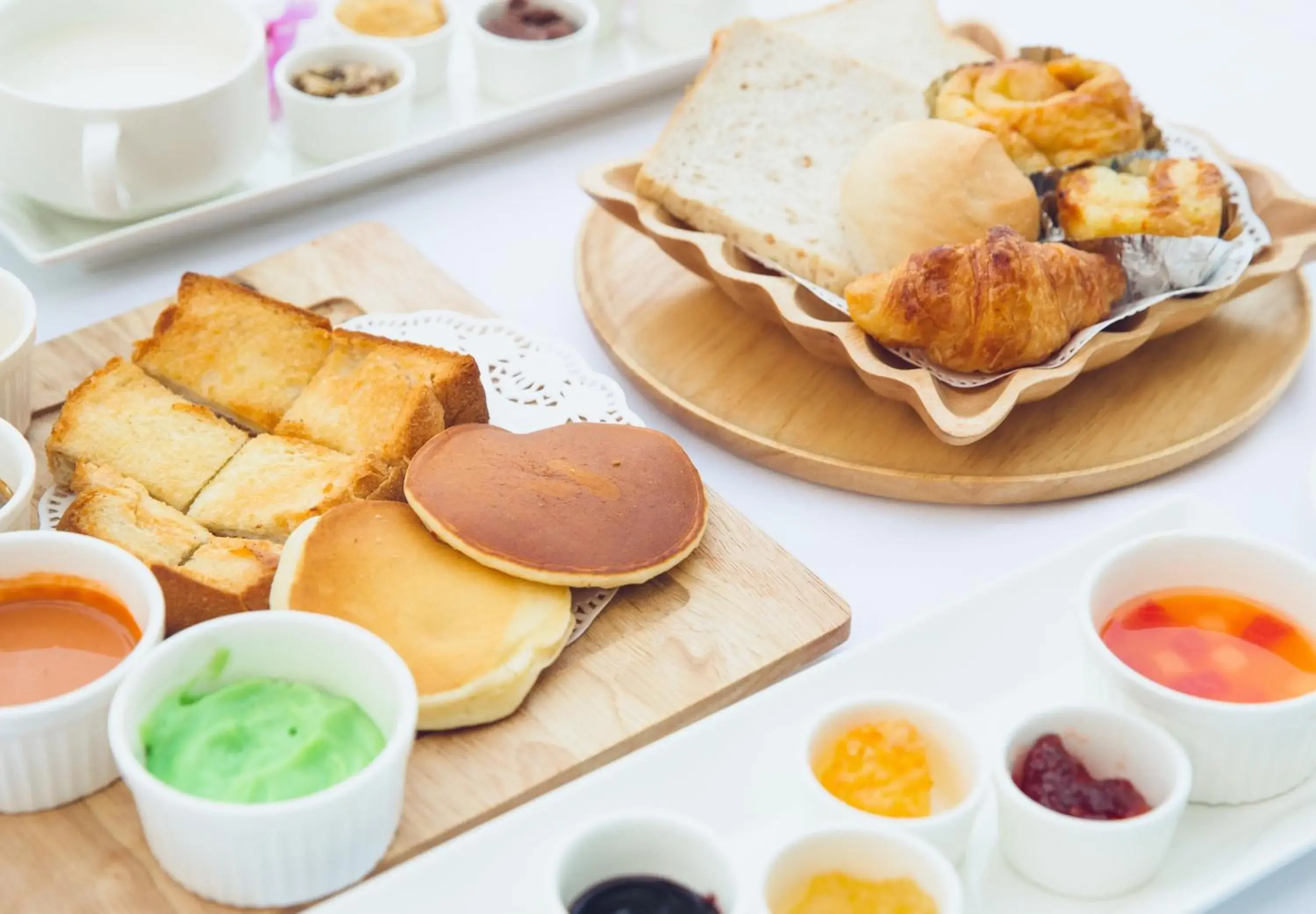 Restaurant/places to eat in Dhevan Dara Beach Villa Kuiburi Restaurant/places to eat in Dhevan Dara Beach Villa Kuiburi