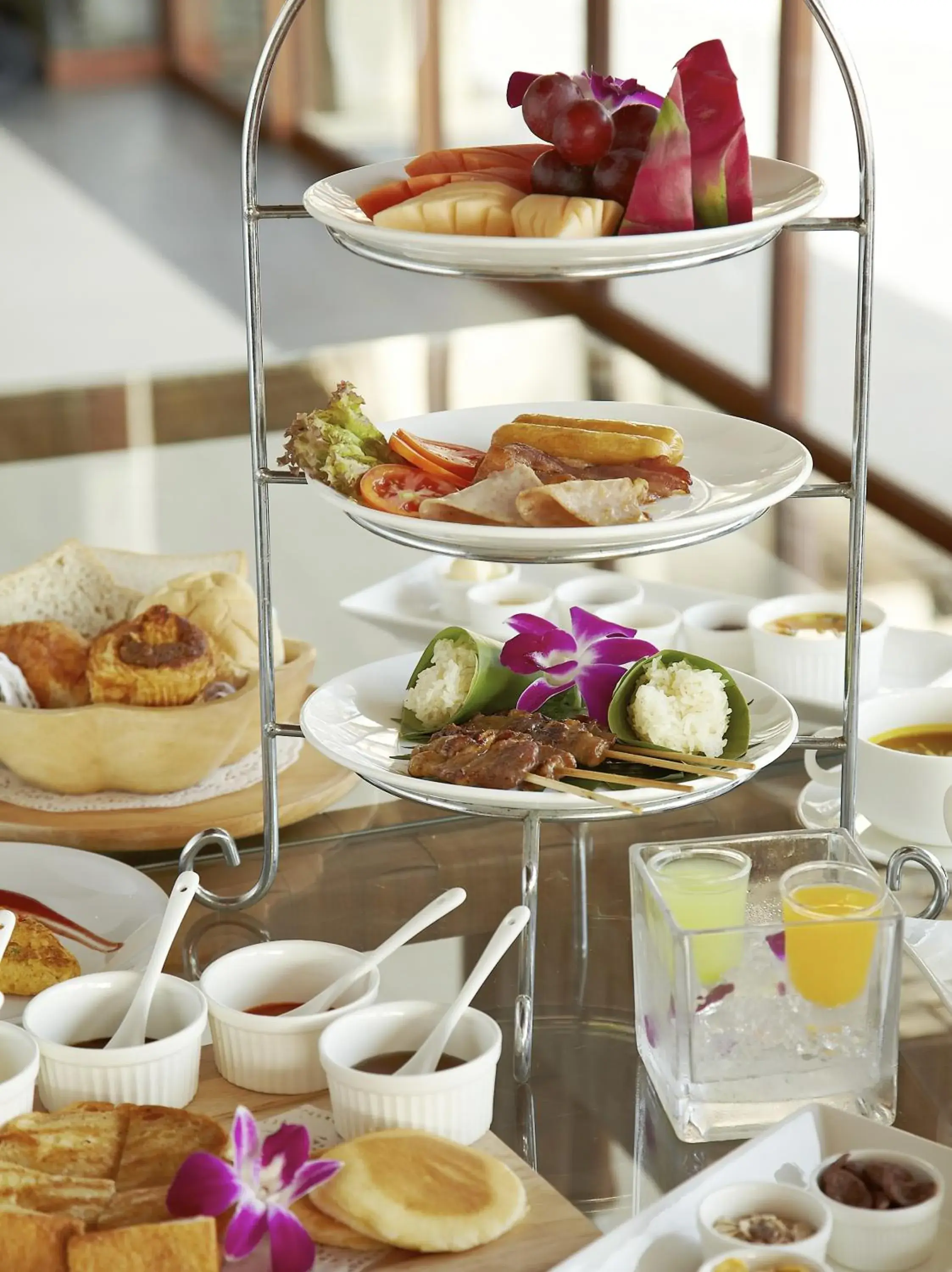 Restaurant/places to eat in Dhevan Dara Beach Villa Kuiburi Restaurant/places to eat in Dhevan Dara Beach Villa Kuiburi