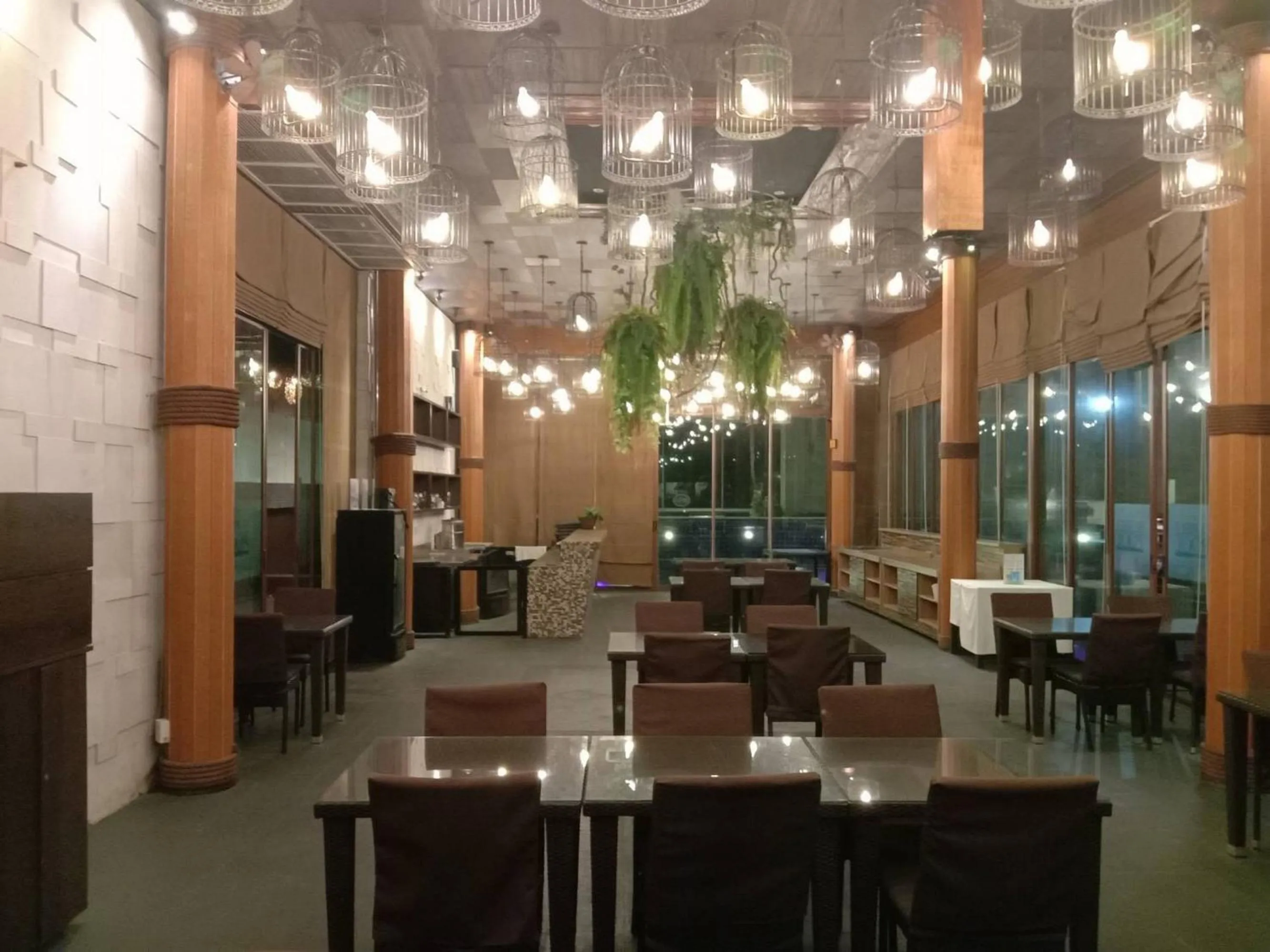 Lounge or bar in Dhevan Dara Beach Villa Kuiburi